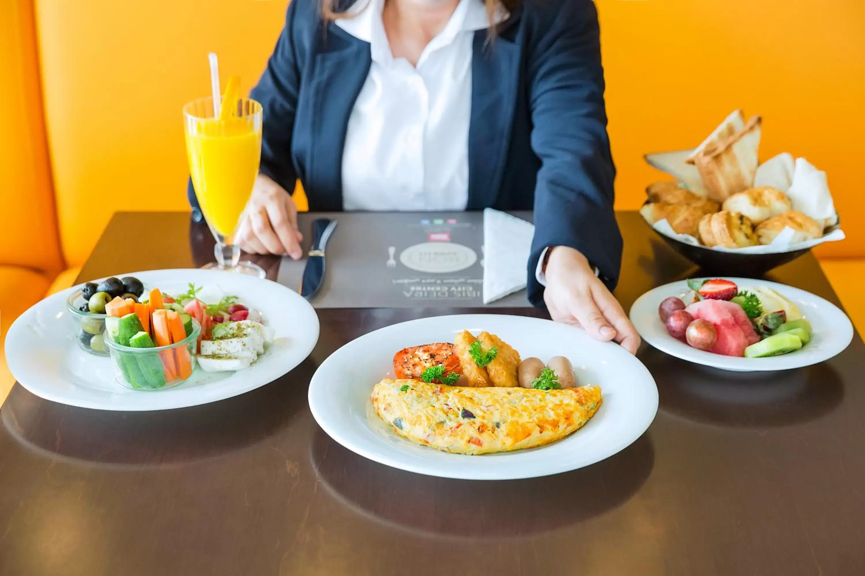 Continental breakfast, Lunch and Dinner in Ibis Deira City Centre