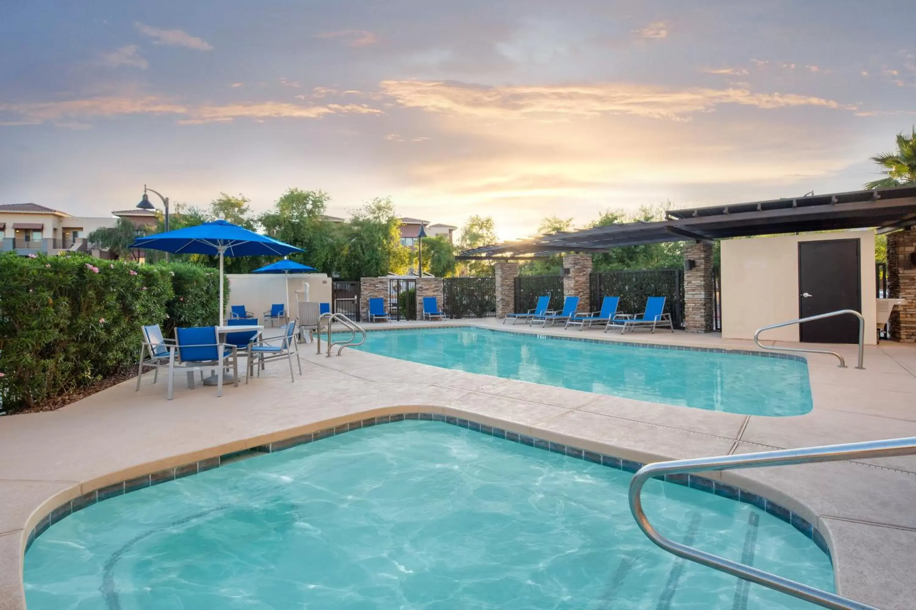 Swimming Pool in Holiday Inn Express Surprise, an IHG Hotel