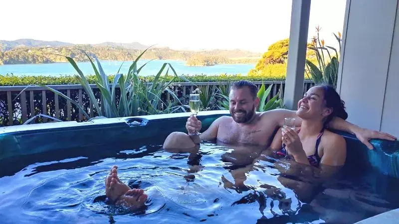 Hot Tub in Tarlton's Lodge