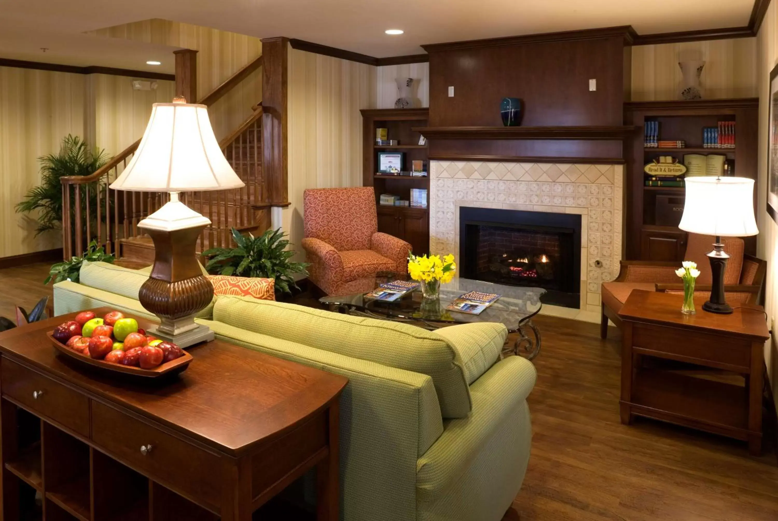 Lobby or reception in Country Inn & Suites by Radisson, Knoxville at Cedar Bluff, TN