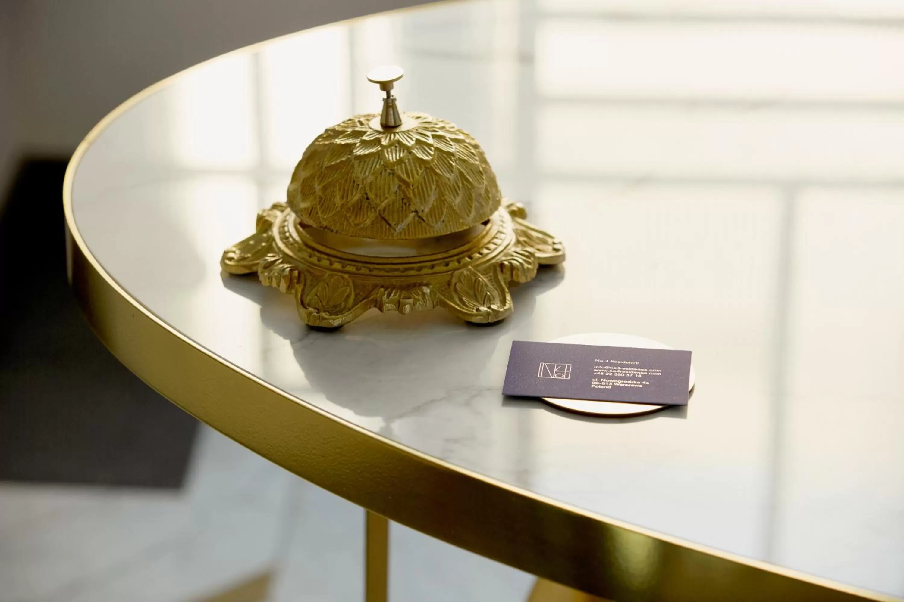 Logo/Certificate/Sign in No.4 Residence