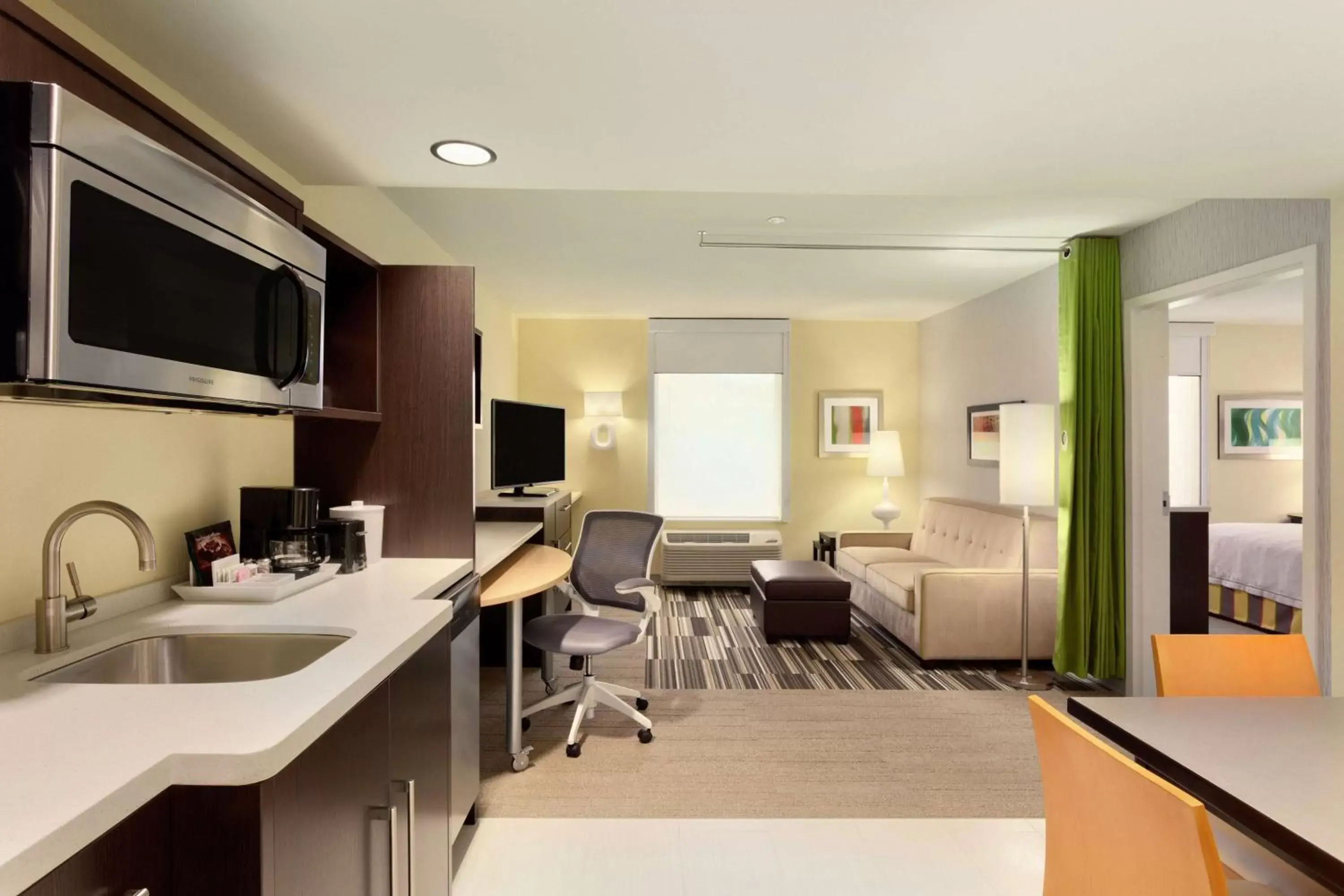 Bedroom, Kitchen/Kitchenette in Home2 Suites by Hilton Lehi/Thanksgiving Point