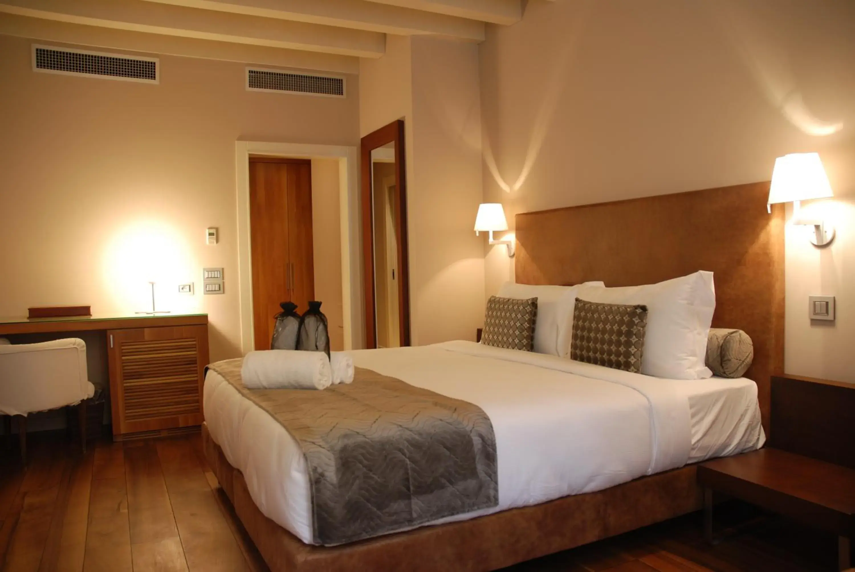 Photo of the whole room, Bed in Palazzo Ai Capitani