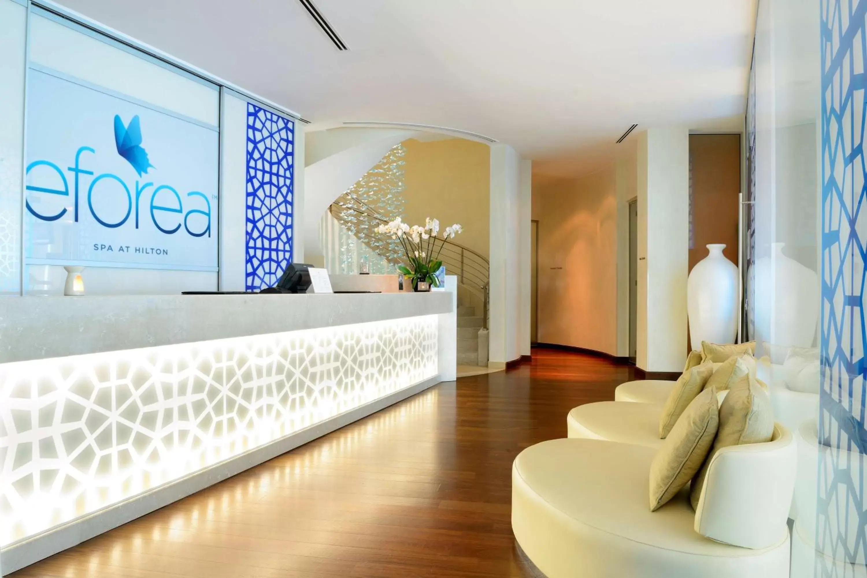 Spa and wellness centre/facilities, Lobby/Reception in Hilton Doha