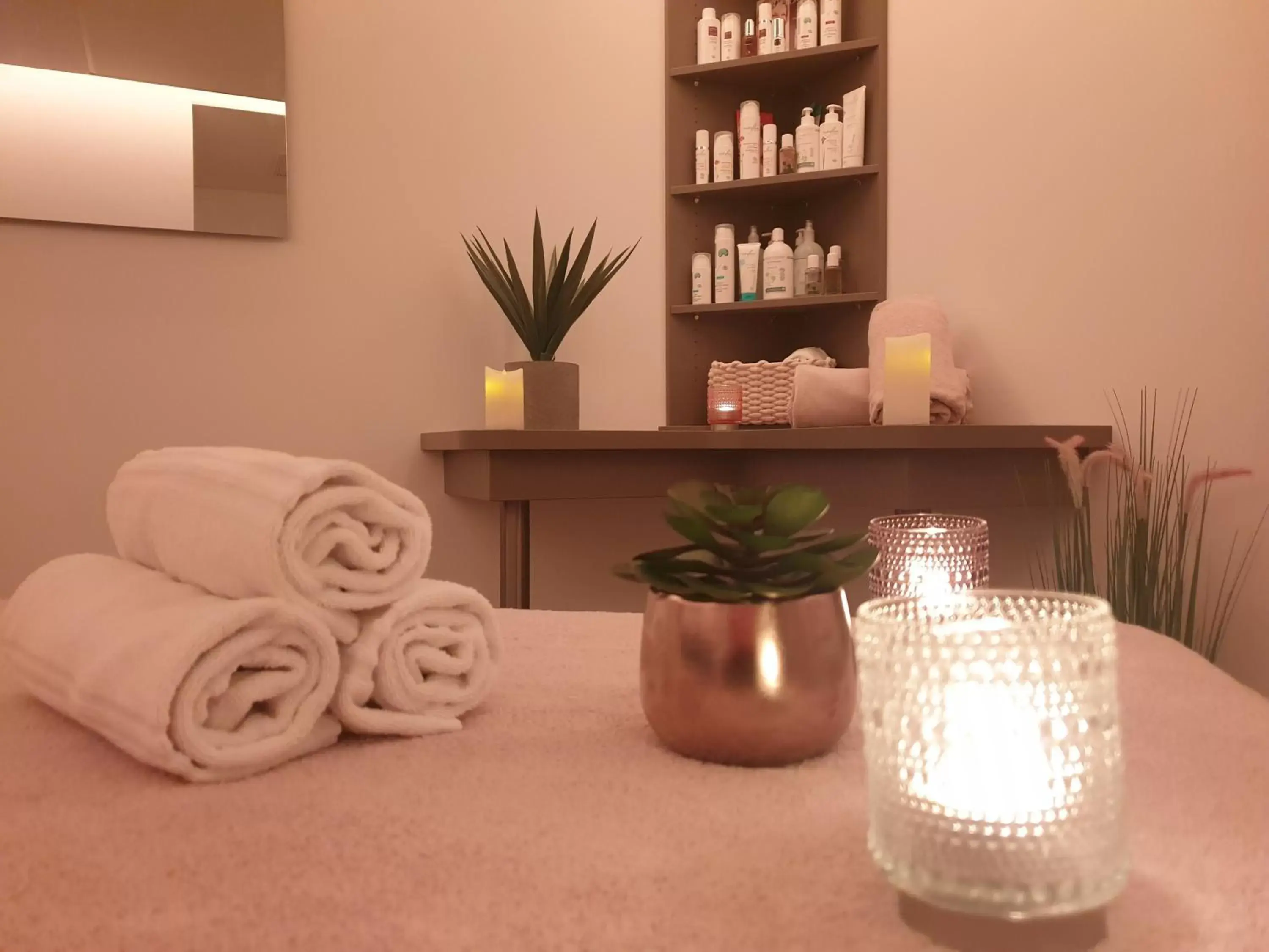Massage in Brit Hotel Eden SPA Honfleur