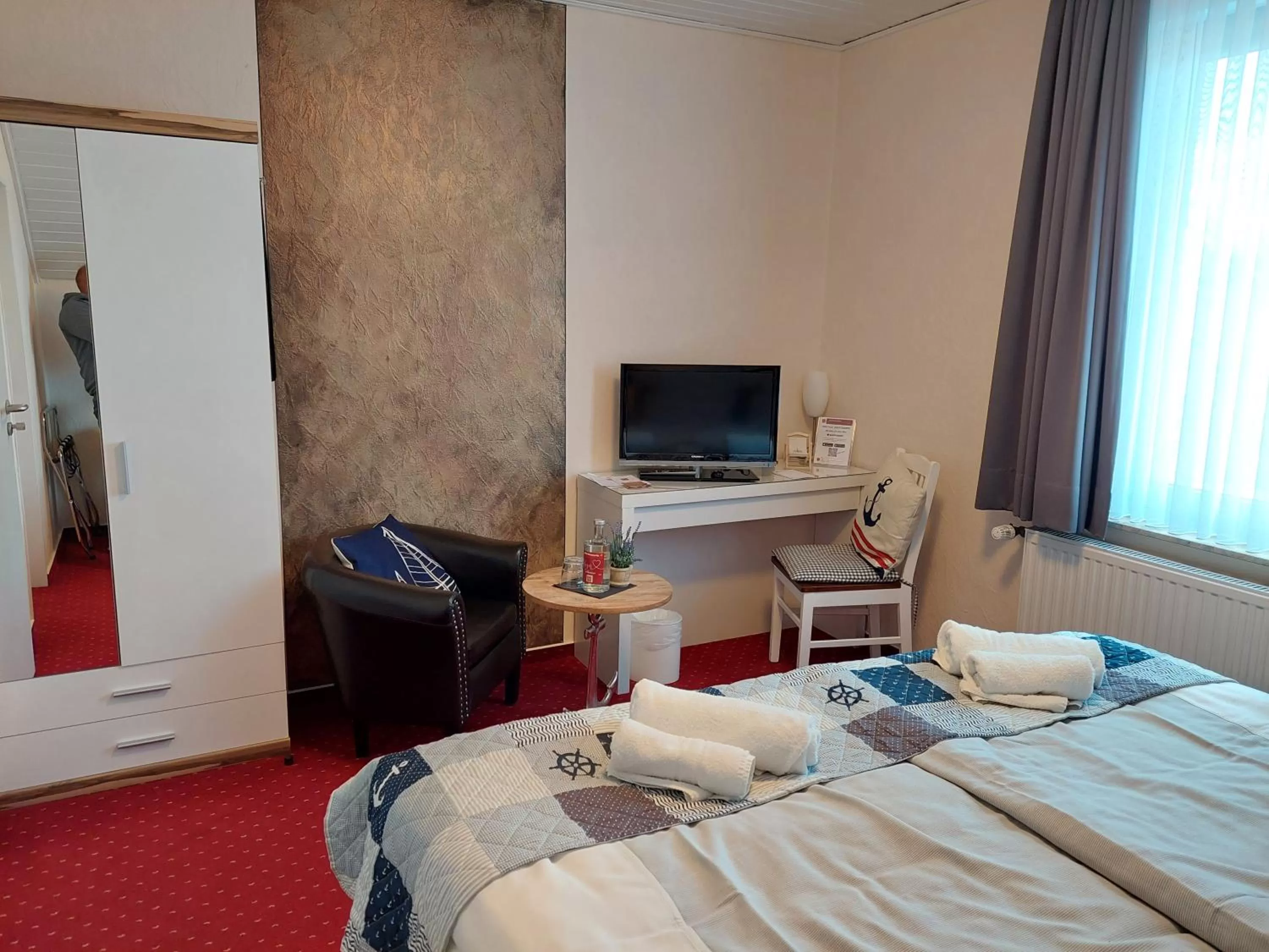 Photo of the whole room in Hotel Rosmarin