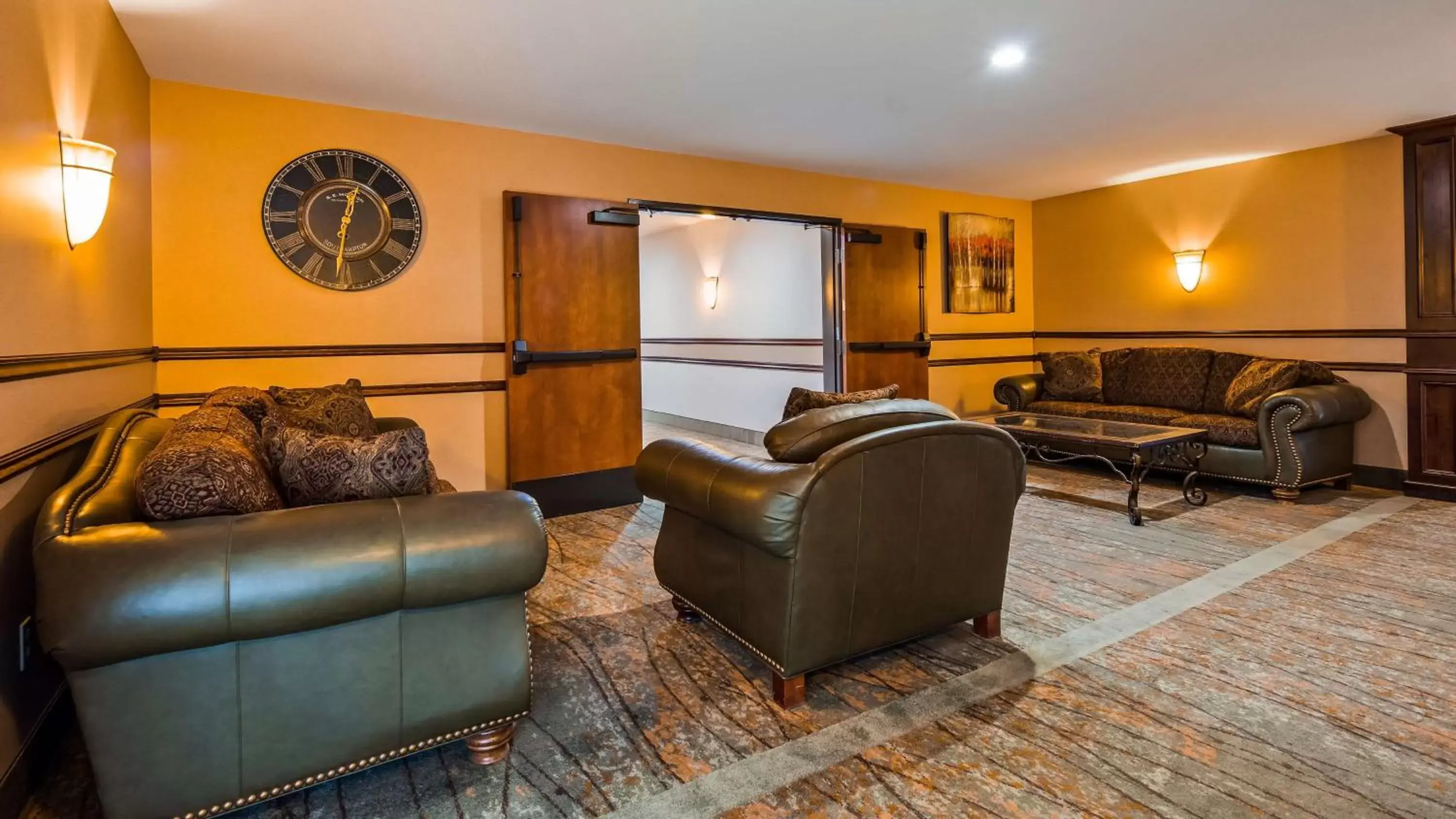 Lobby or reception, Seating Area in Best Western Newberry Station