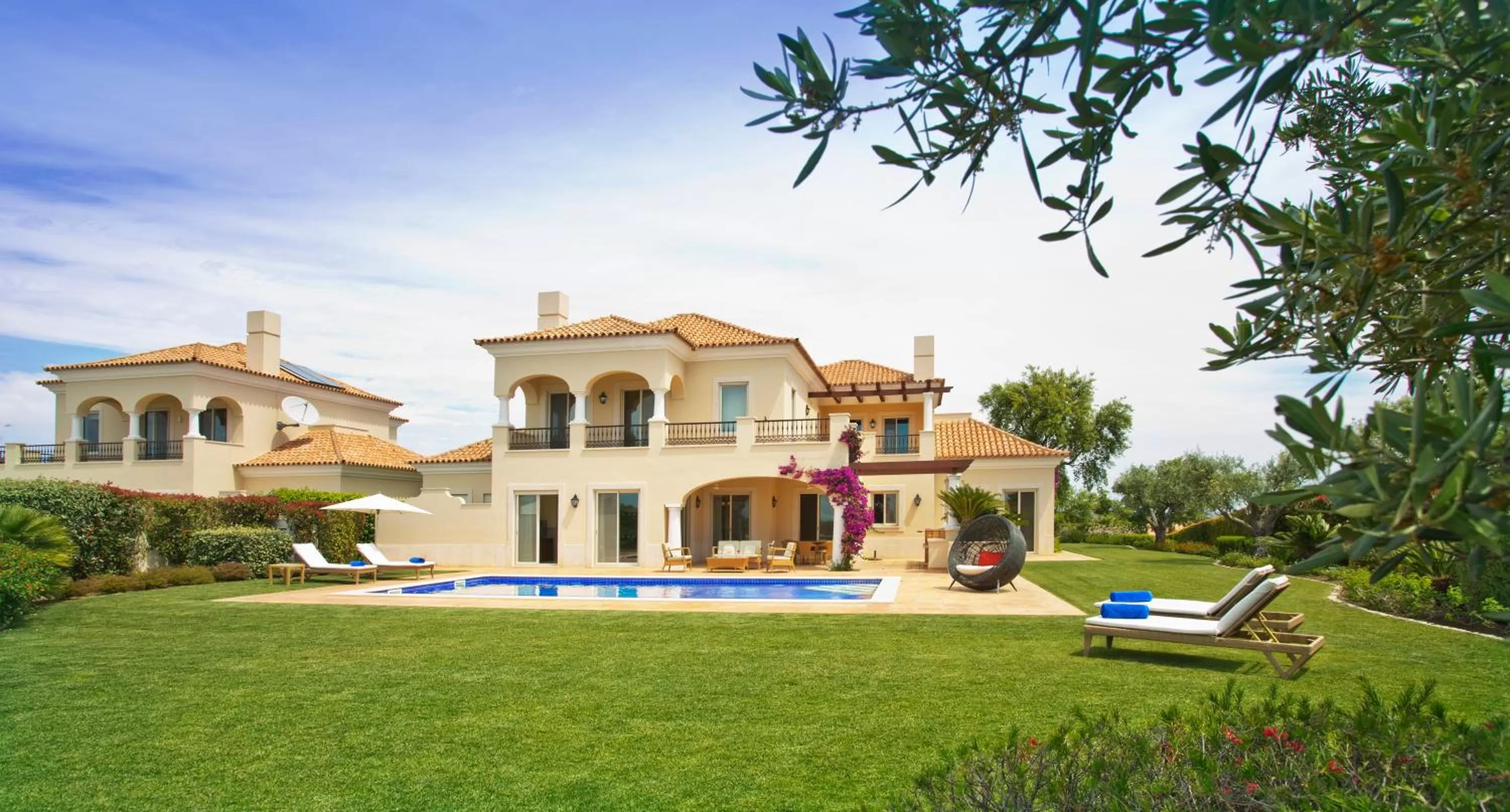 Garden in Monte Rei Golf & Country Club