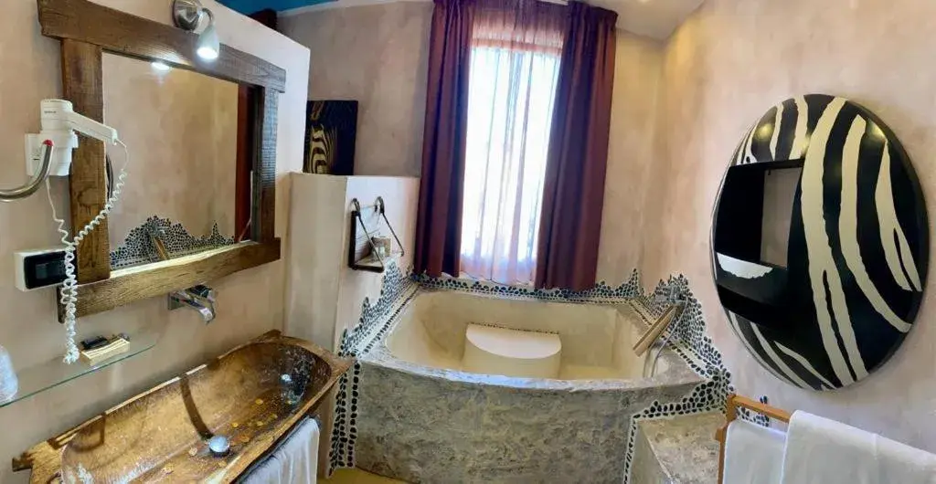 Bathroom in Hotel Bella 'Mbriana