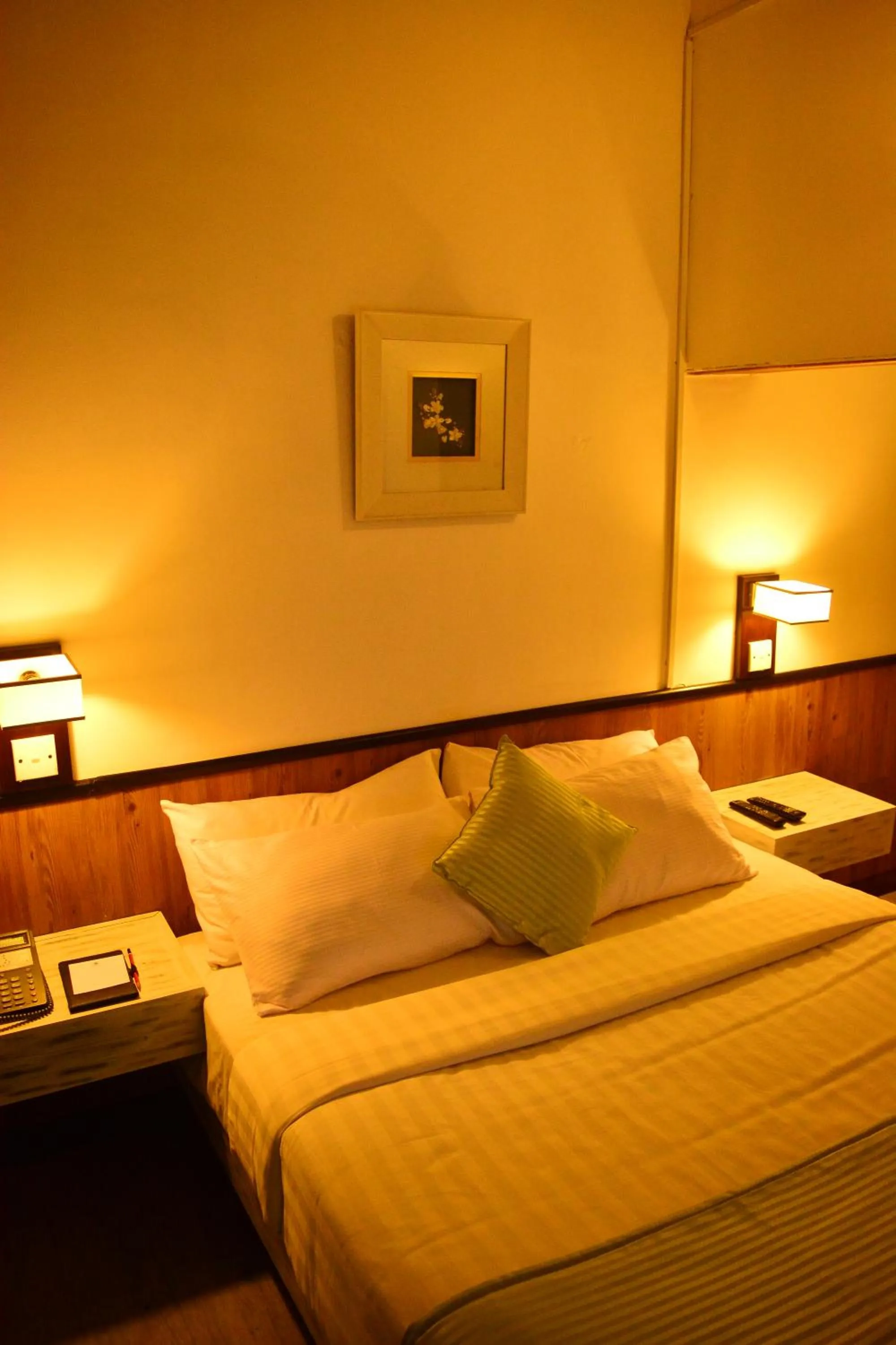 Bedroom, Bed in Unique Cottages