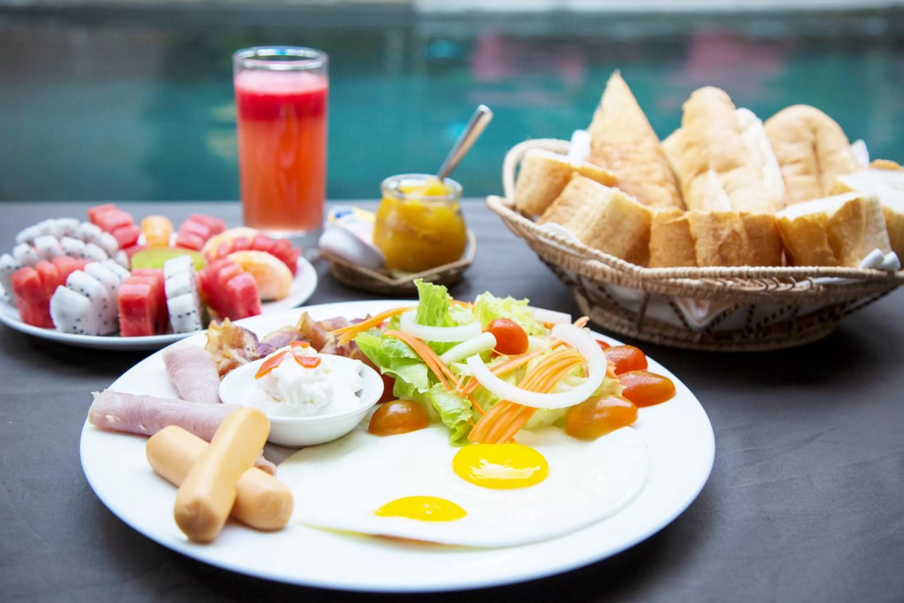 American breakfast in Won Residence & Spa
