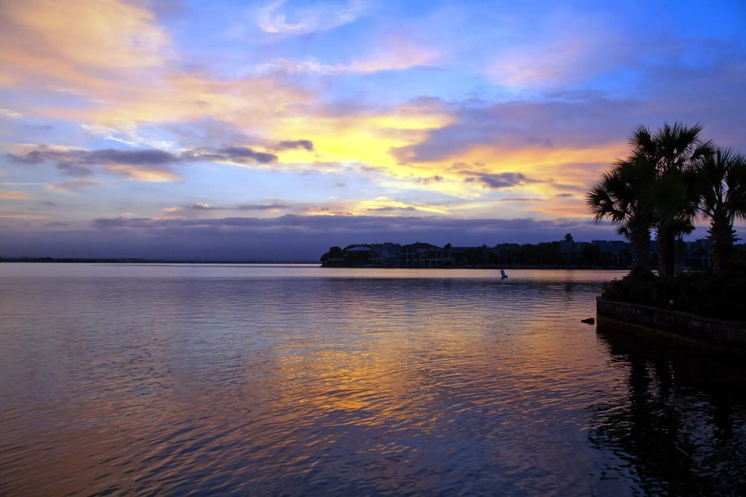 Natural landscape, Sunrise/Sunset in Horseshoe Bay Resort