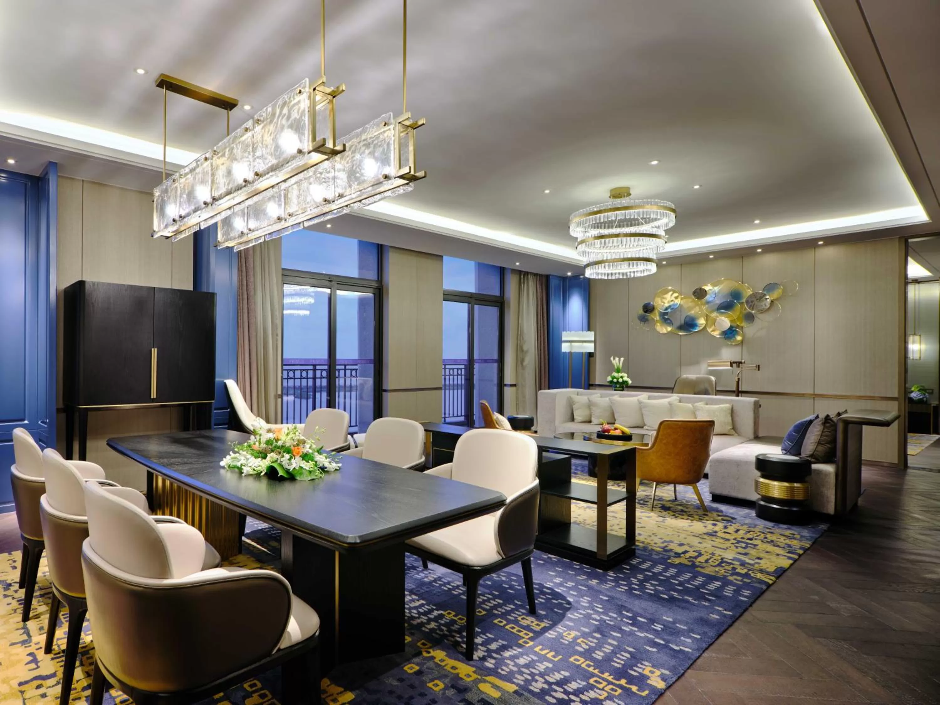 Living room in Primus Hotel Shanghai Sanjiagang - Offer Pudong International Airport and Disney shuttle