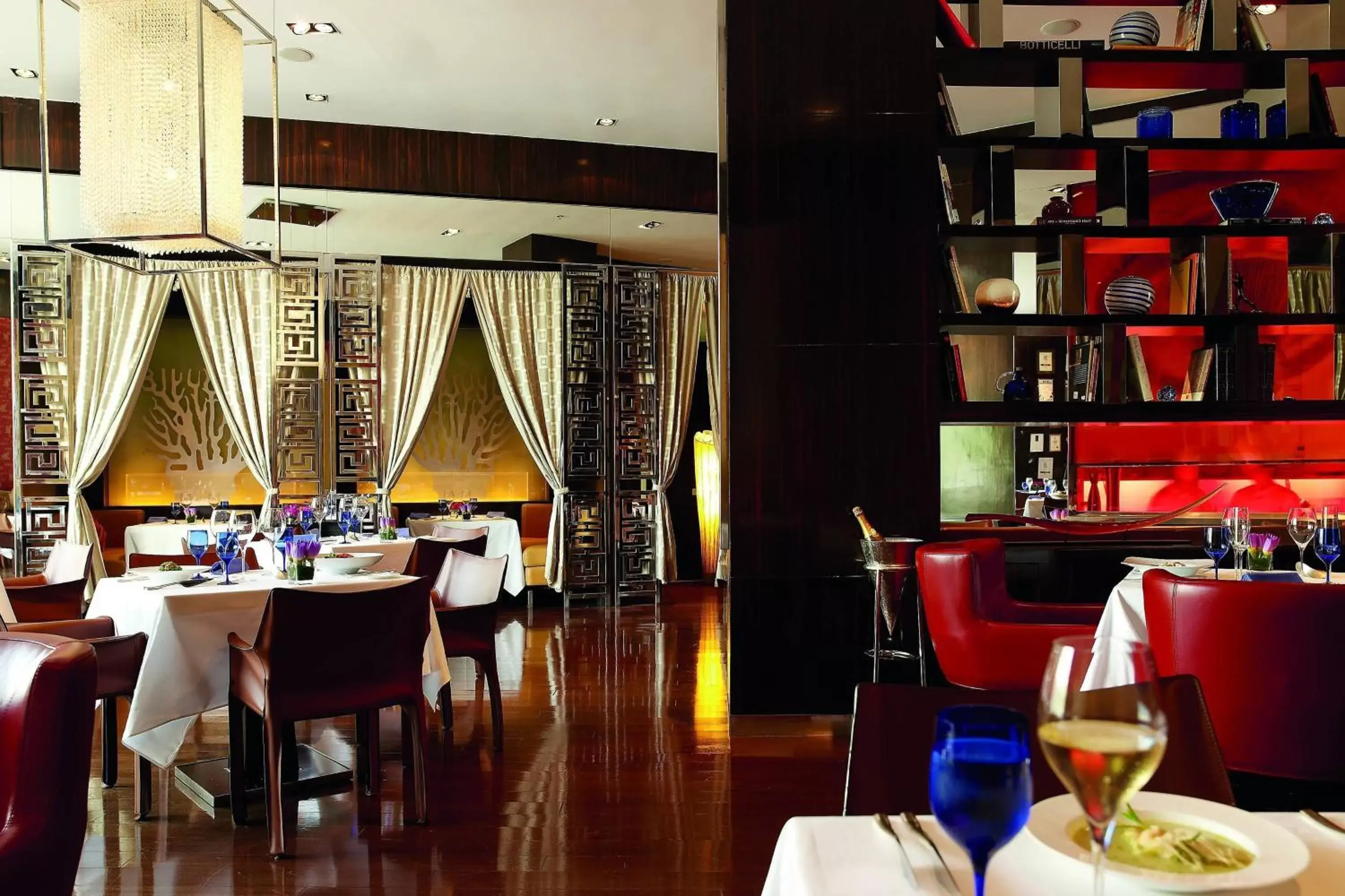 Restaurant/Places to Eat in The Ritz-Carlton Beijing, Financial Street