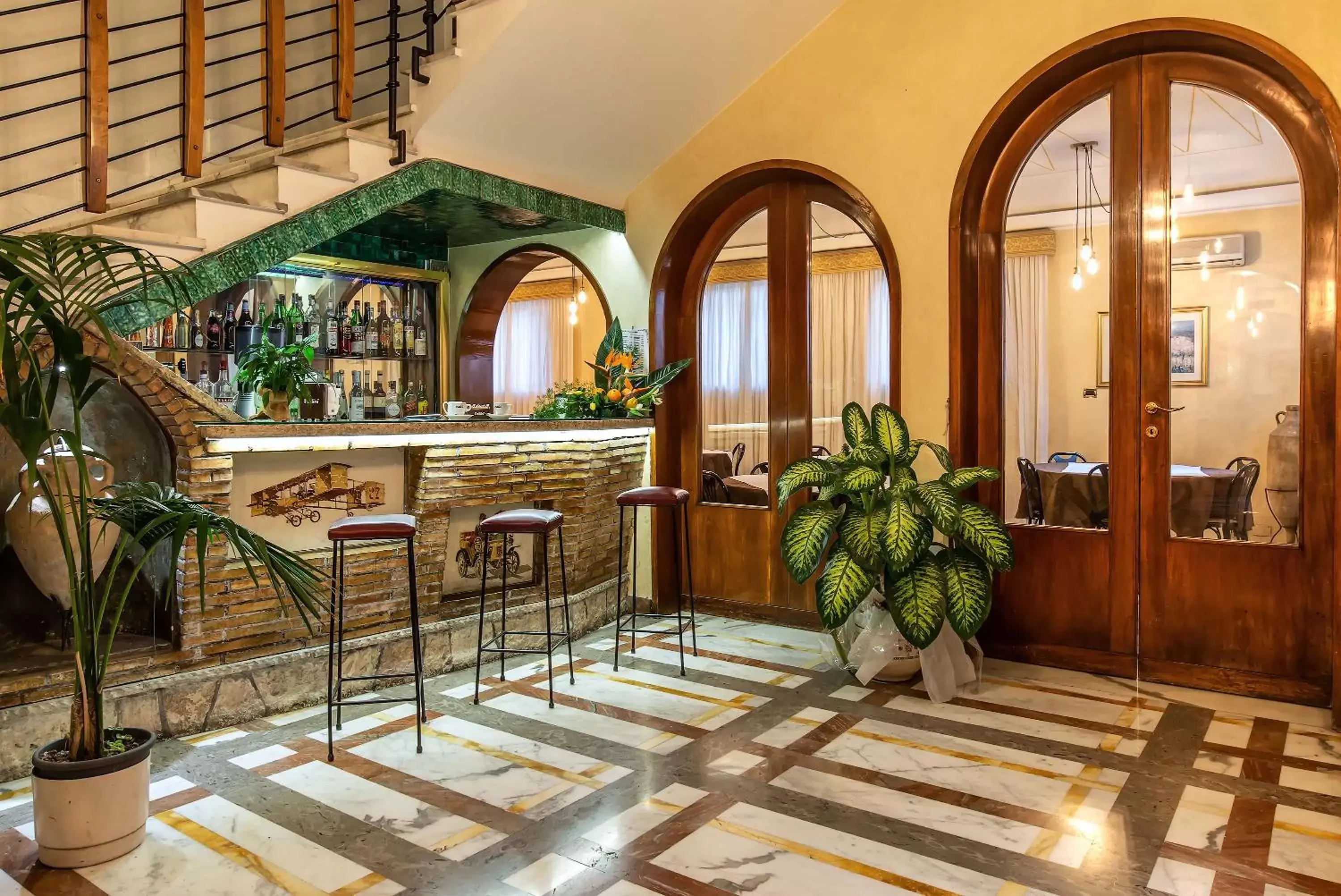 Lounge or bar, Restaurant/Places to Eat in Hotel Santa Prisca