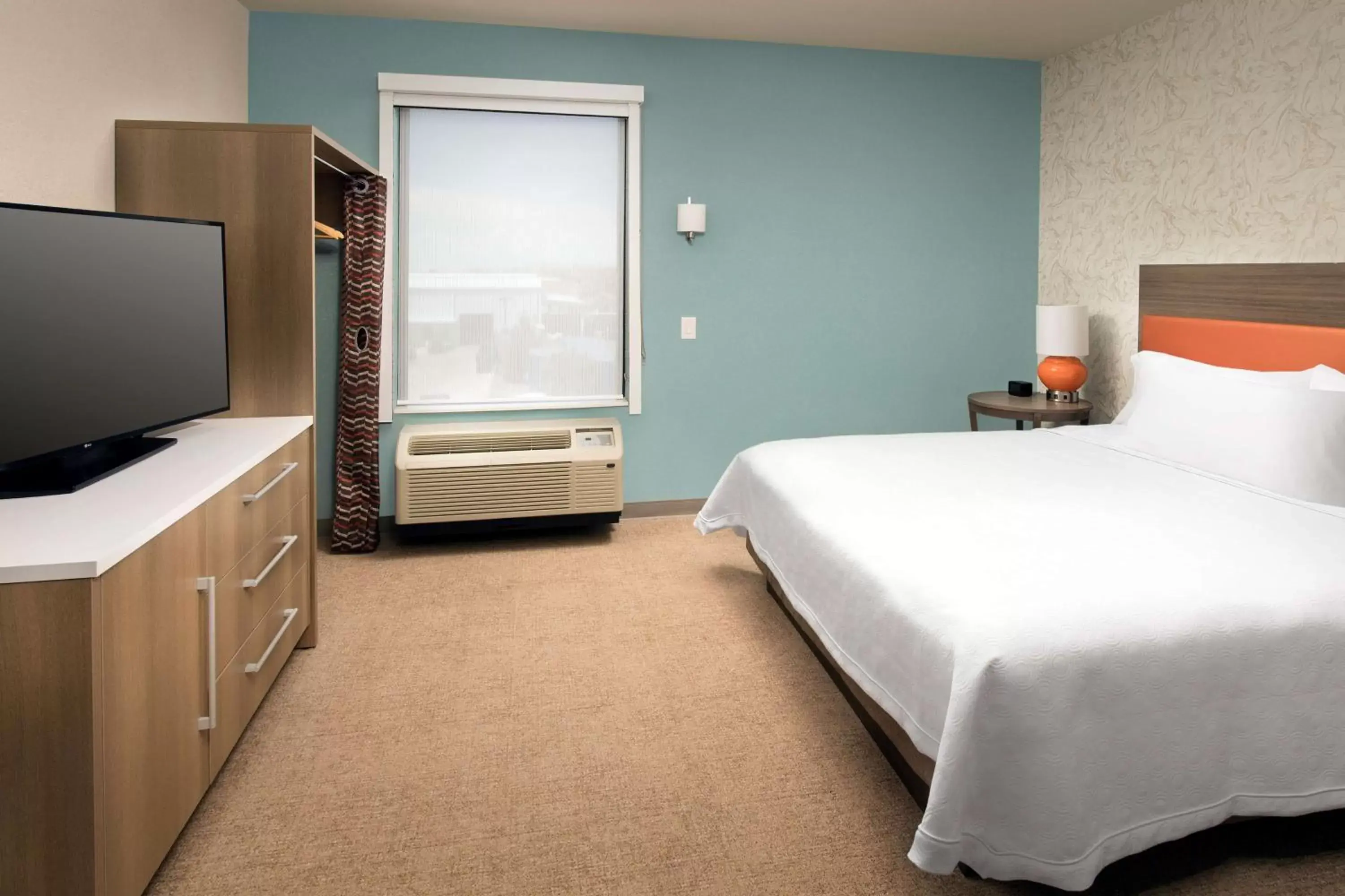 Bed in Home2 Suites By Hilton Las Cruces