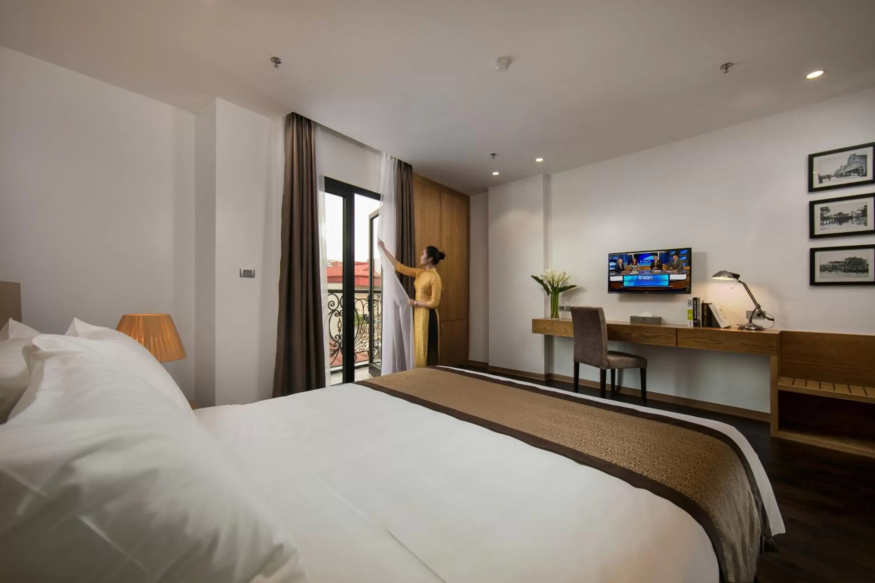 Bed in Hanoi Paon Hotel & Spa