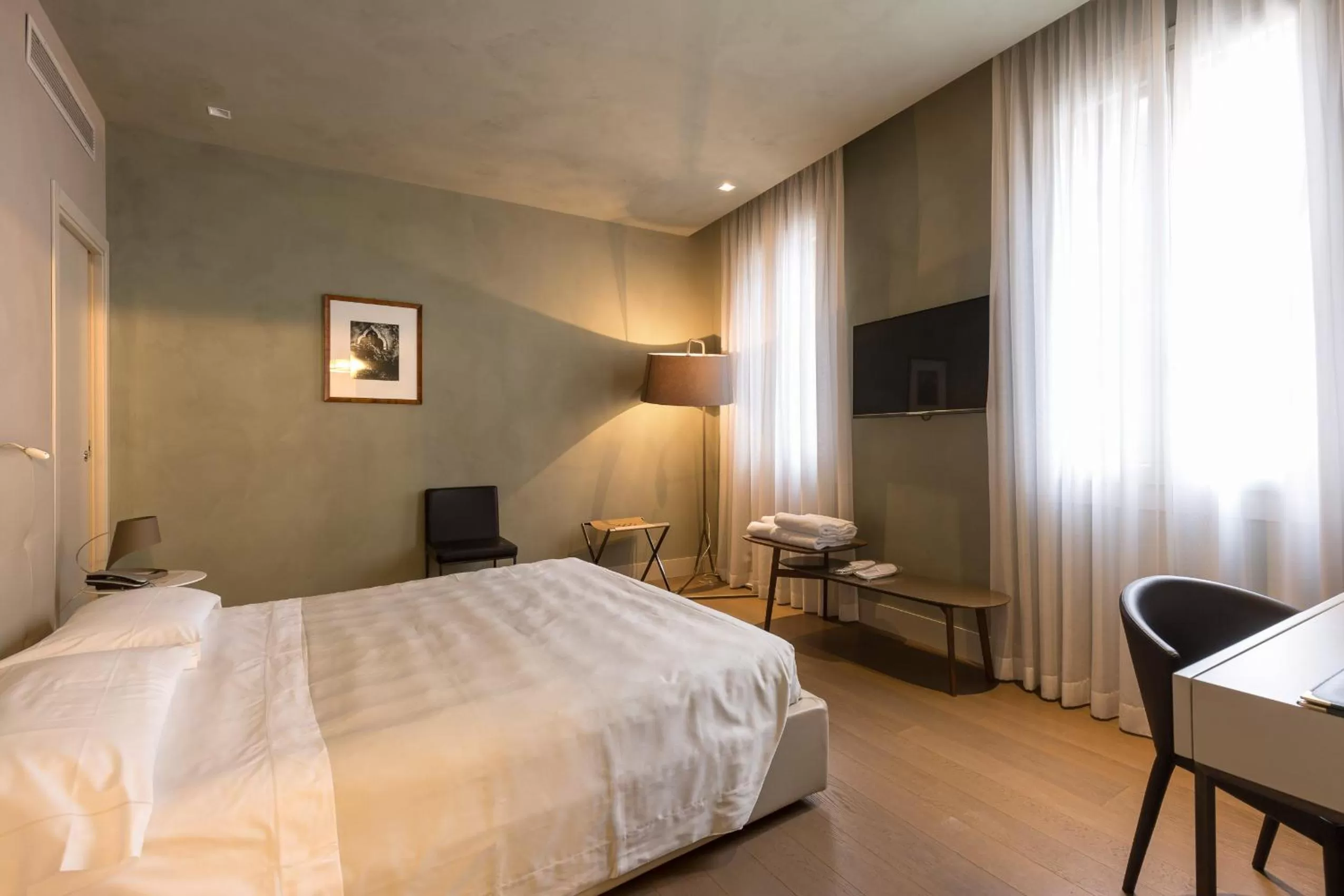 Bed in Hotel Liassidi Palace