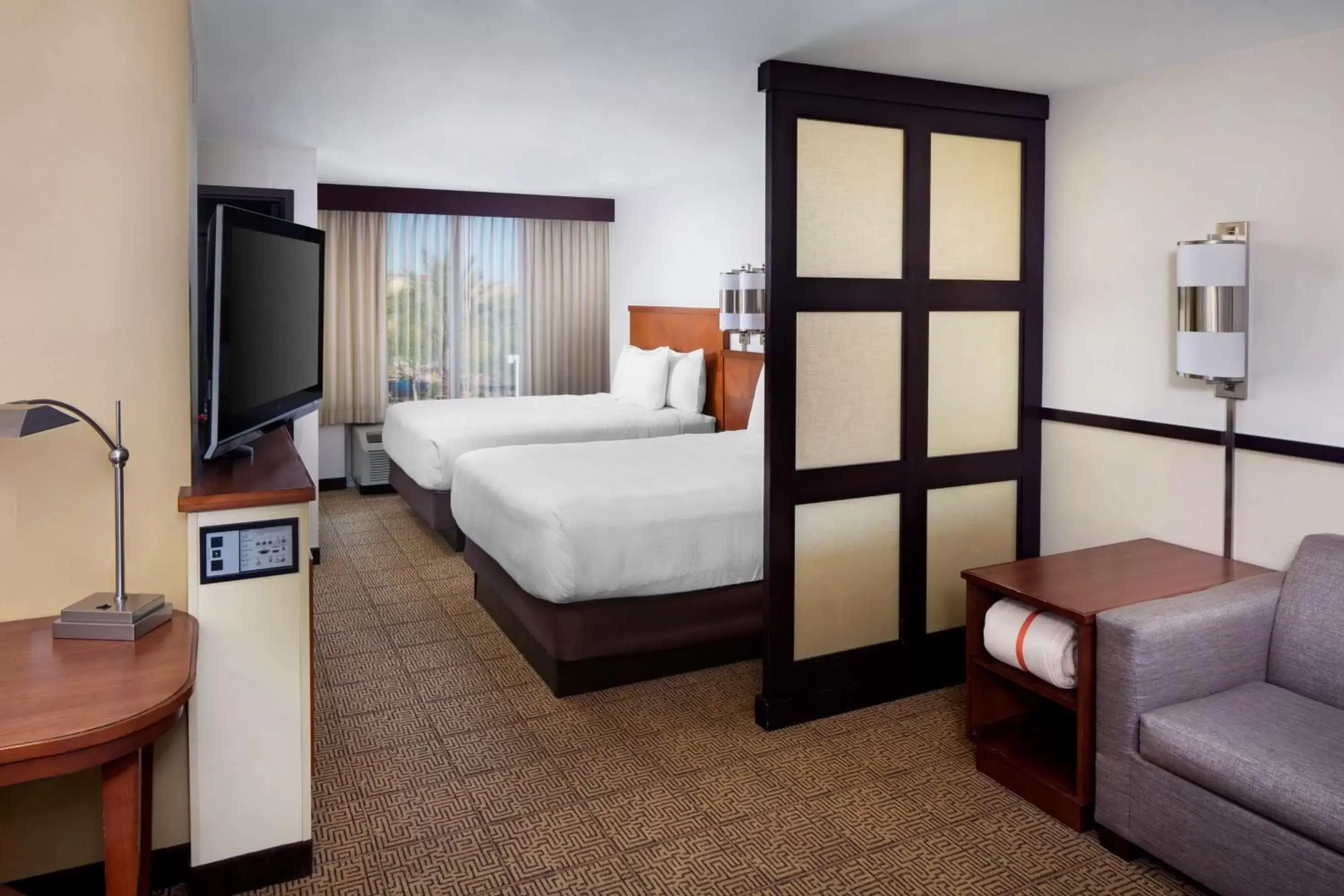 Queen Room with Two Queen Beds and Sofa Bed in Hyatt Place Phoenix/ Mesa