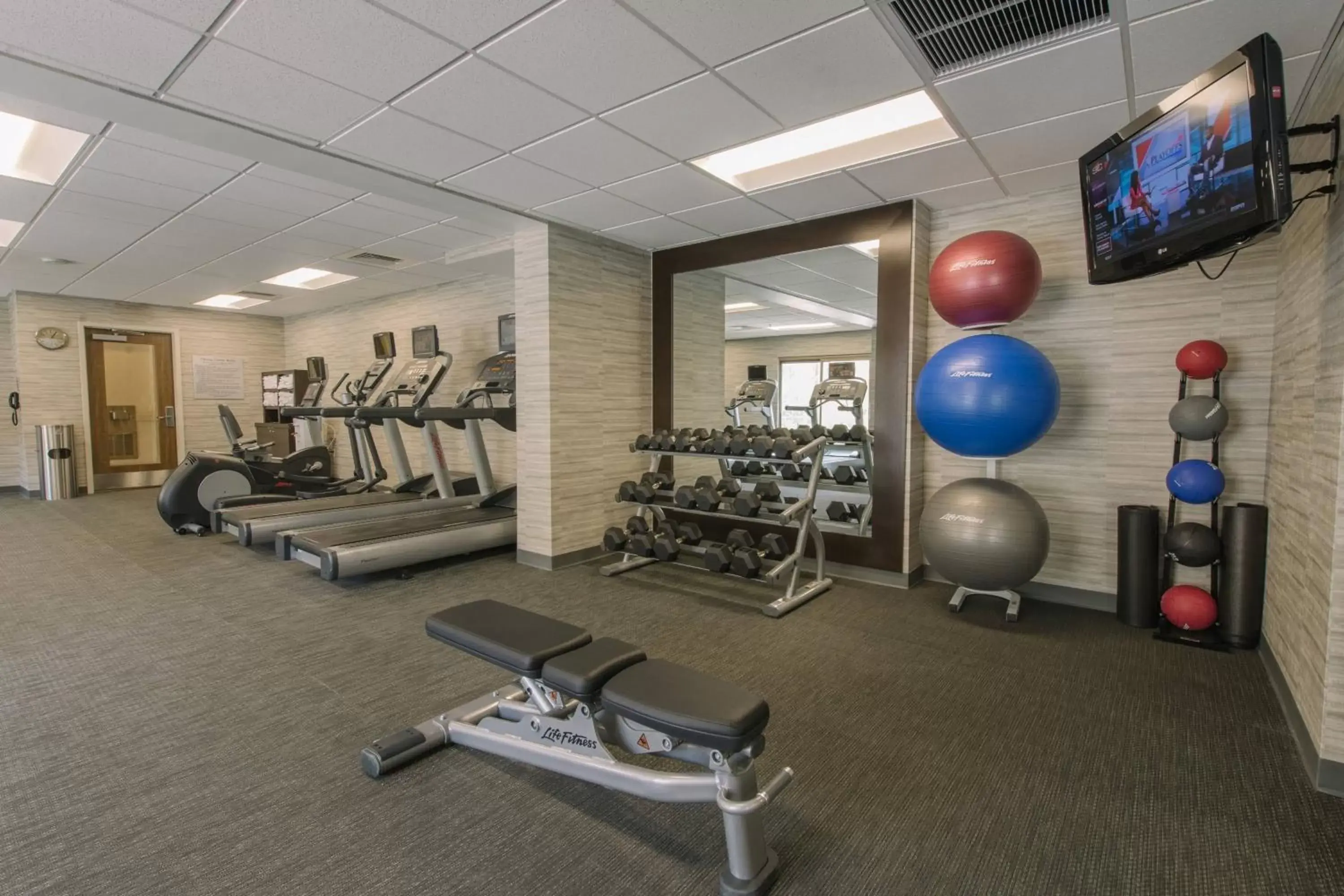 Fitness centre/facilities, Fitness Center/Facilities in Courtyard by Marriott Nashua