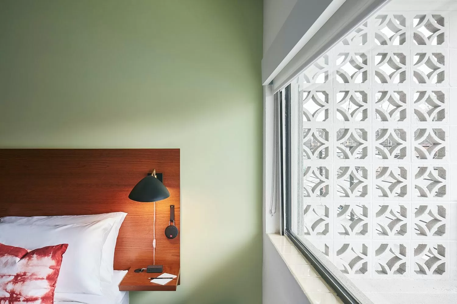 Bedroom, Bed in The Longleaf Hotel