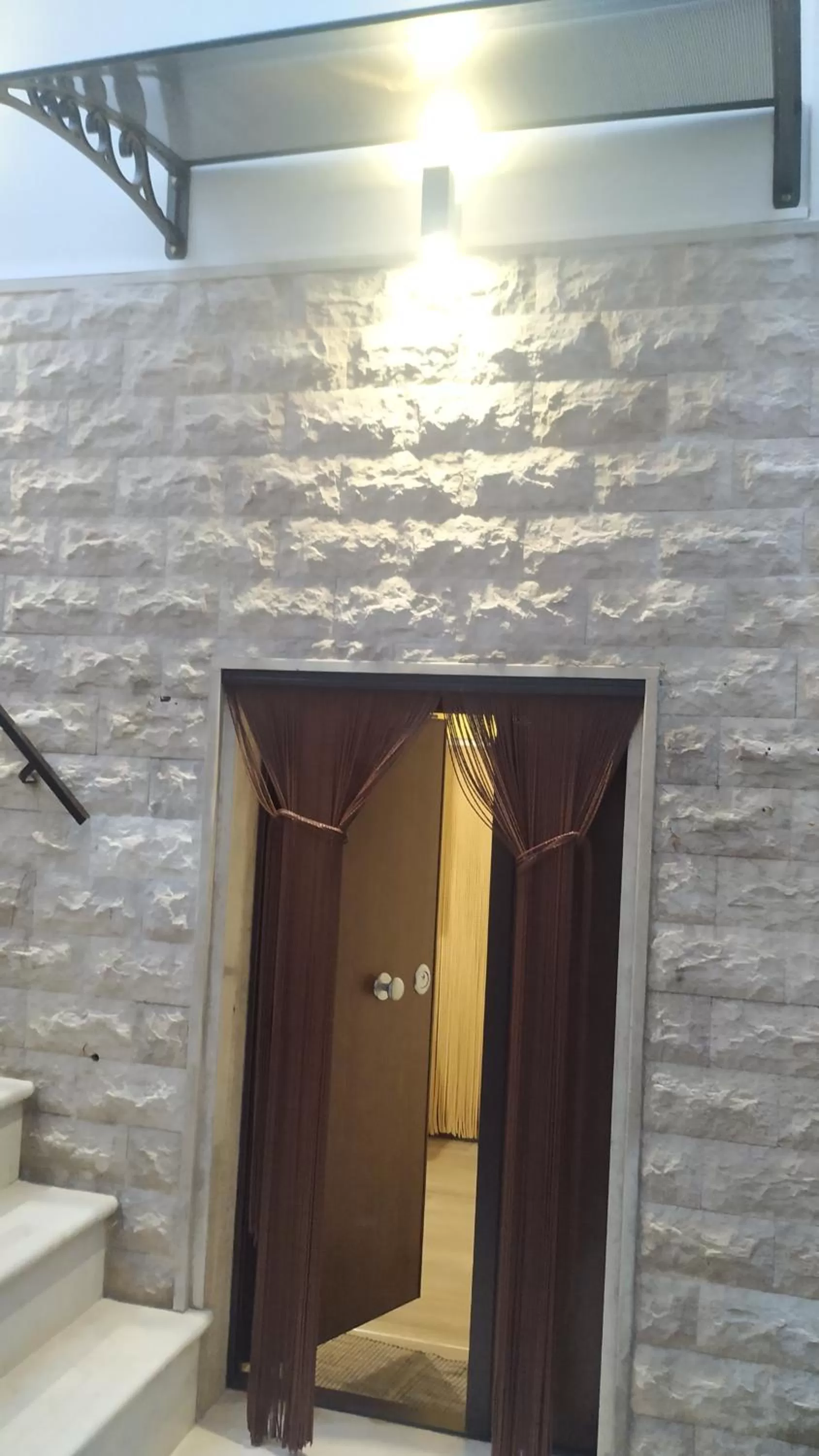 Property building in Comeacasa B&B