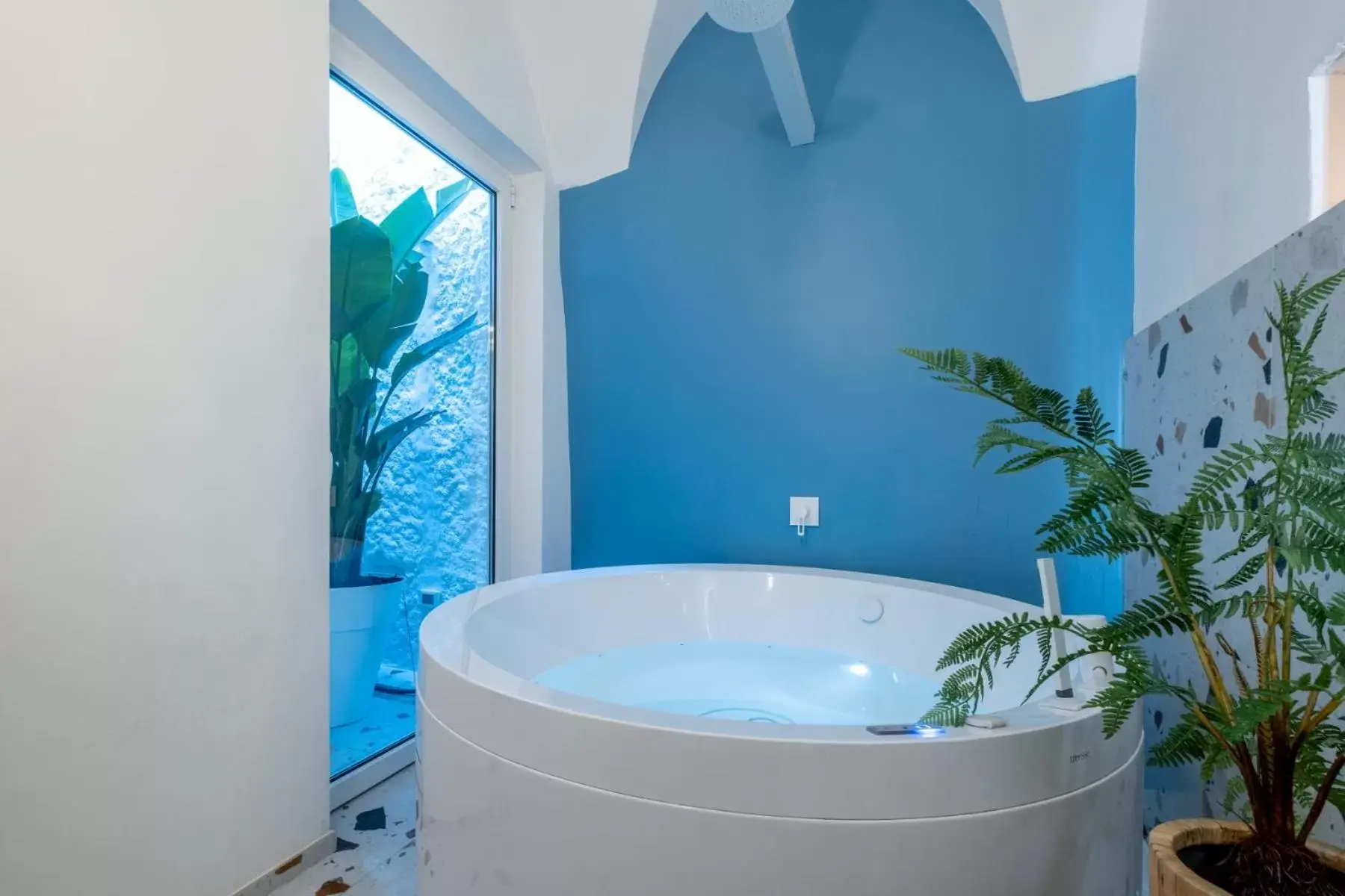 Bathroom in La Bella Ostuni Suites