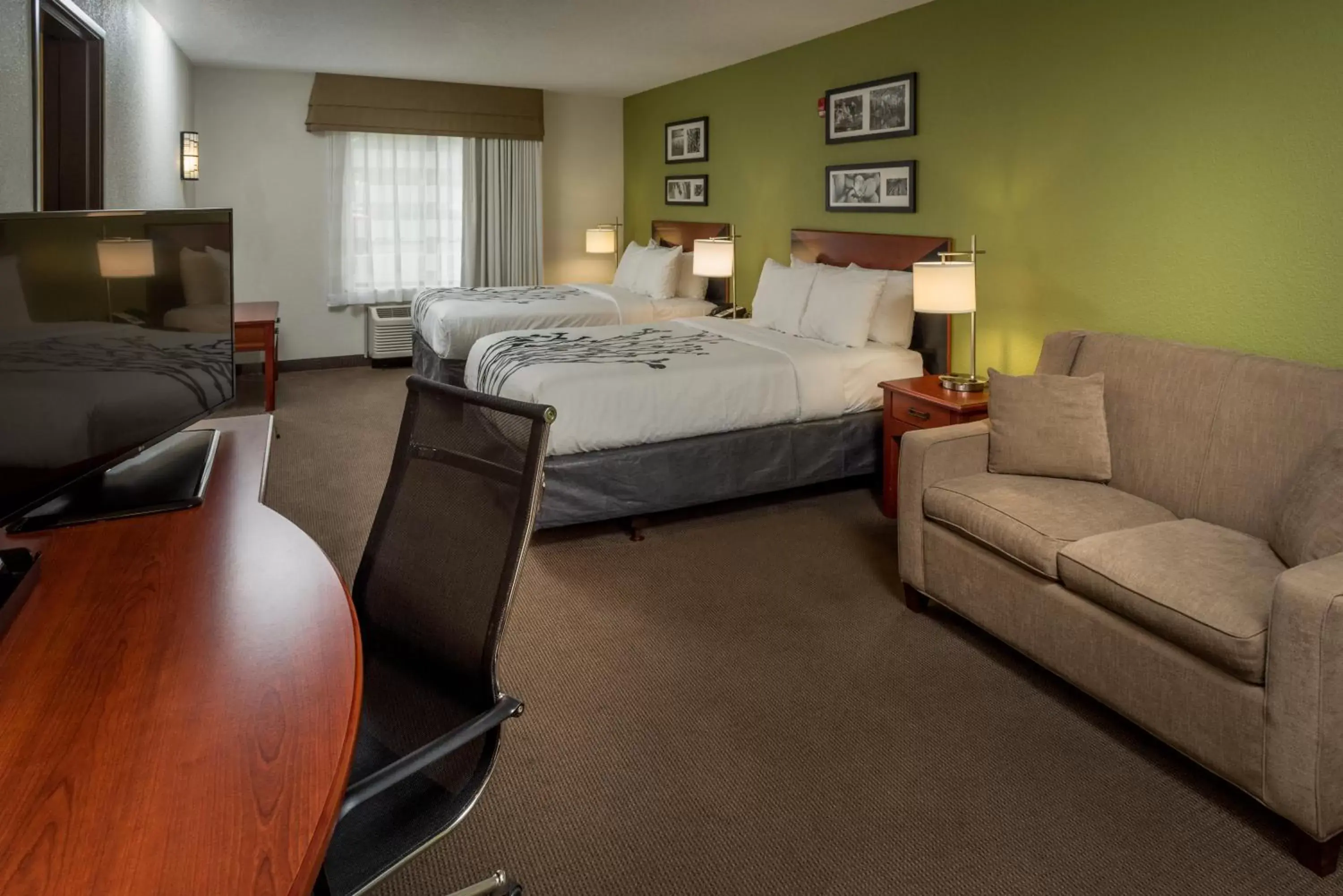 Suite with Two Double Beds - Accessible/Non-Smoking in Sleep Inn & Suites Cross Lanes - South Charleston