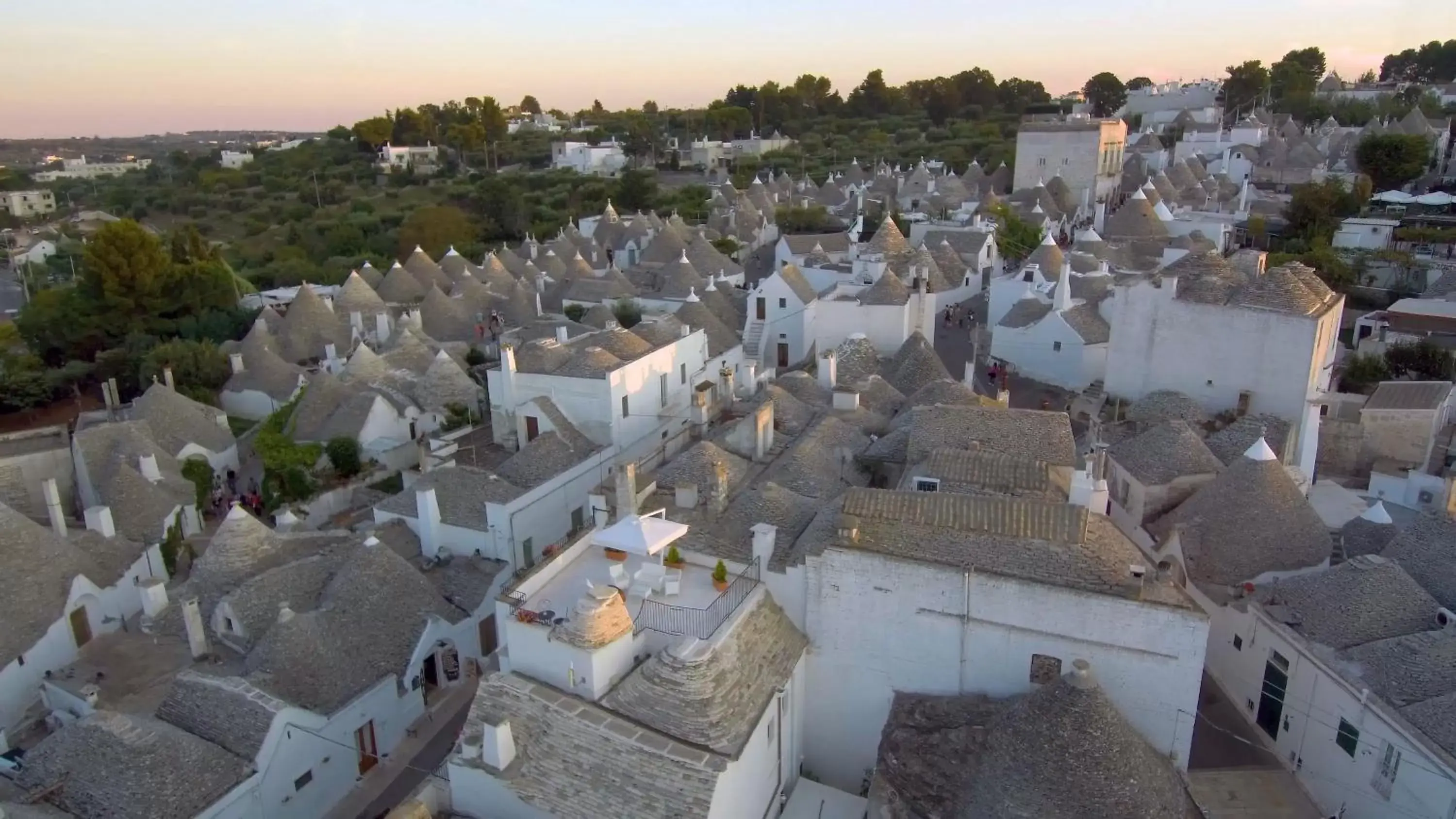 Property building, Bird's-eye View in Terrazza Sui Trulli