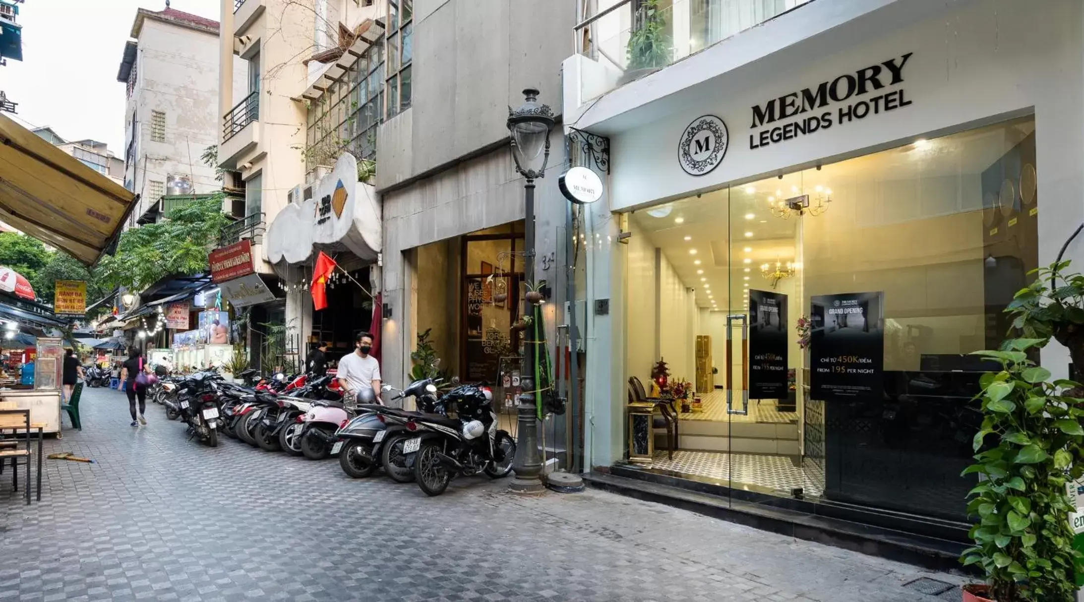 Street view in Hanoi Memory Legends Hotel Street view in Hanoi Memory Legends Hotel
