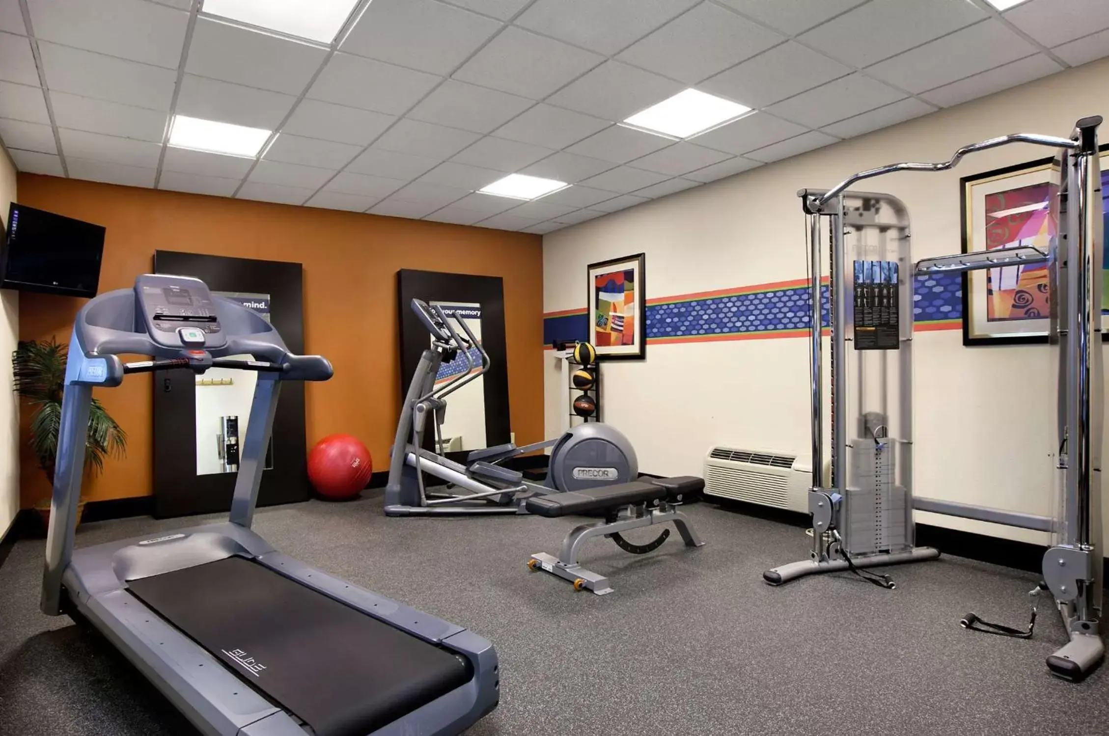 Fitness centre/facilities, Fitness Center/Facilities in Hampton Inn Atlanta-Stockbridge