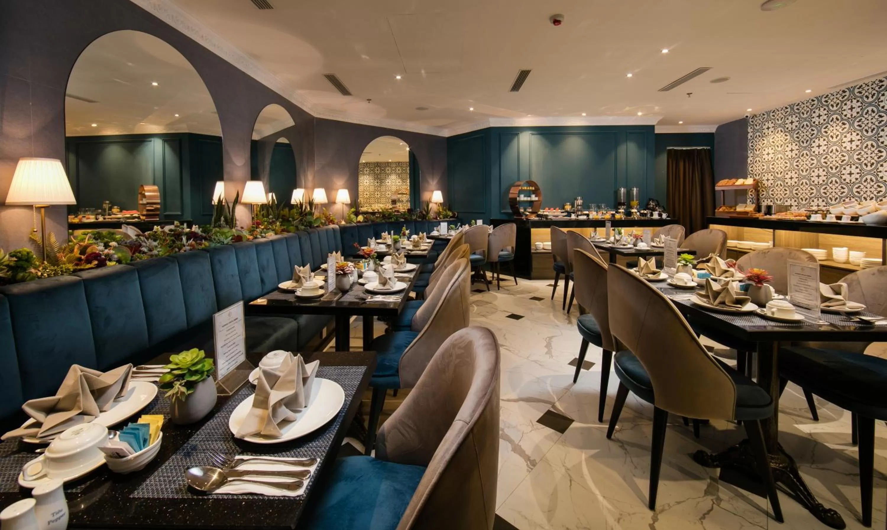 Restaurant/places to eat in Hanoi Allure Hotel