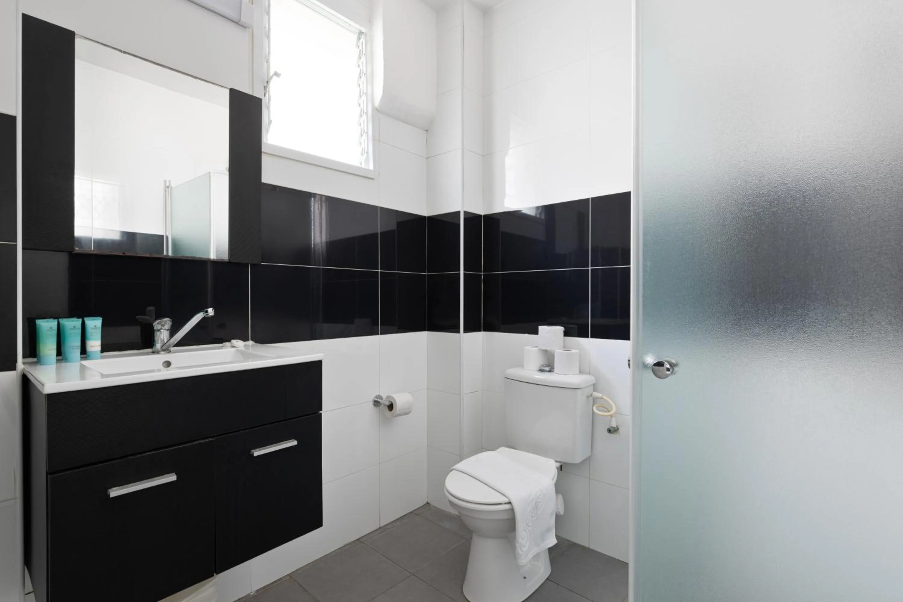 Bathroom in Liber Tel Aviv Sea Shore Suites BY RAPHAEL HOTELS