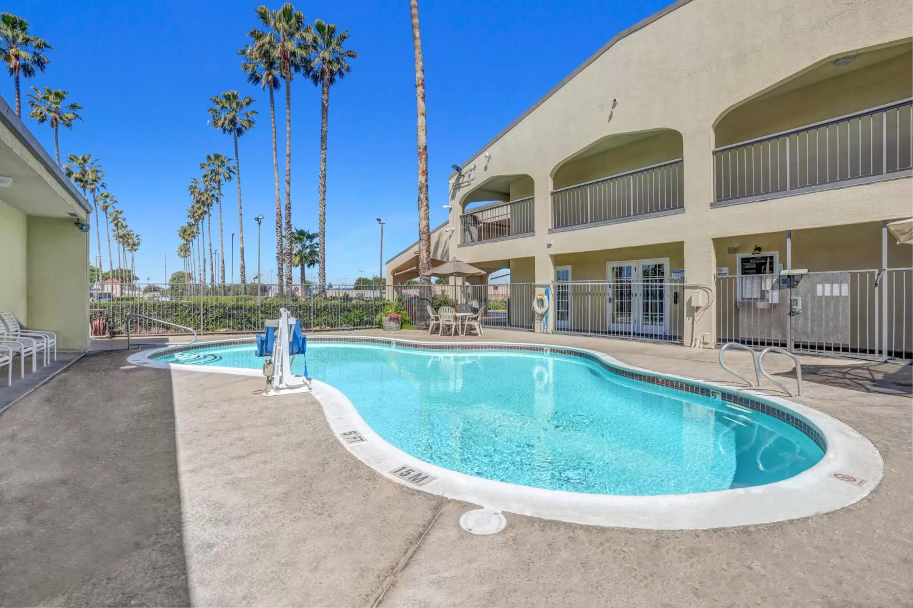 Swimming pool in Motel 6-Lodi, CA