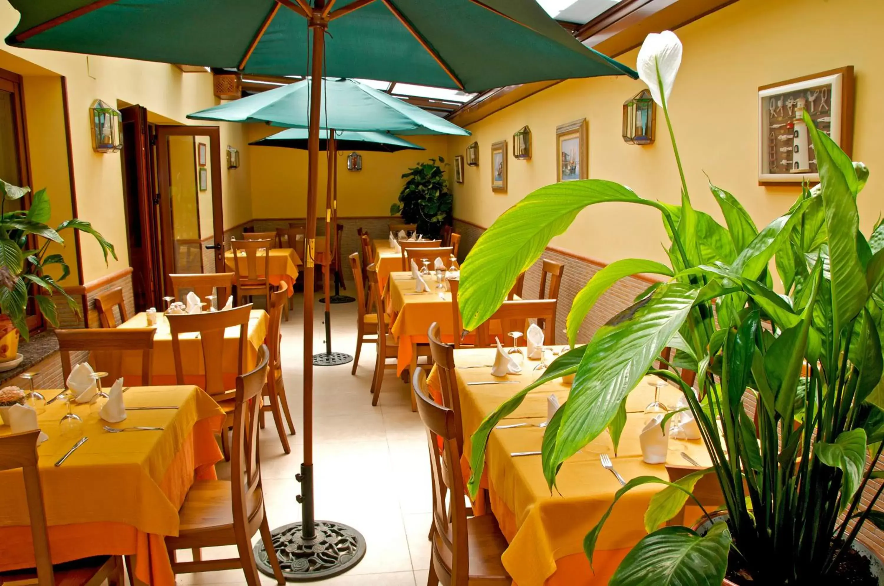 Restaurant/Places to Eat in Hotel Las Rampas