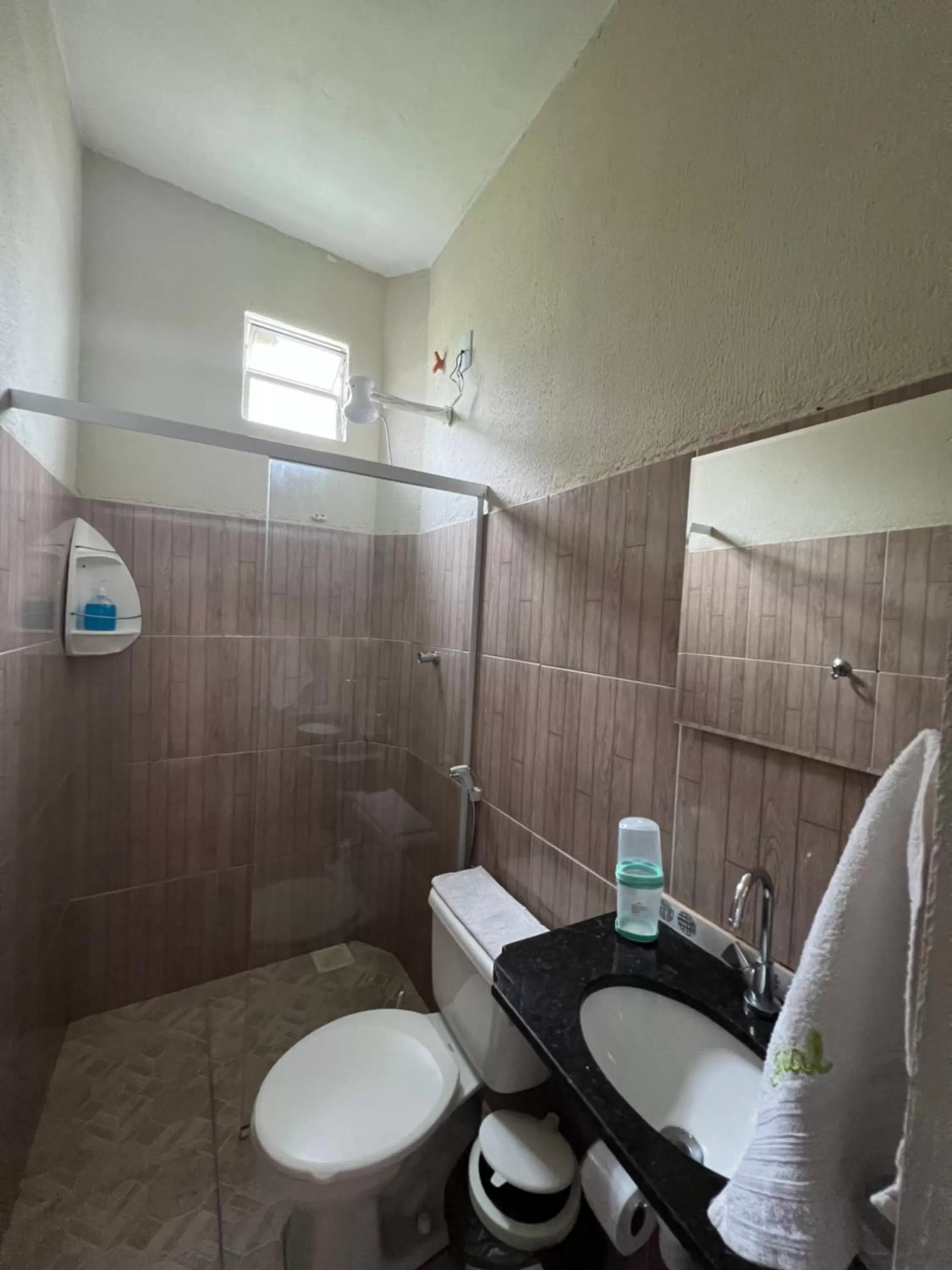 Shower, Bathroom in Pousada Hostal Iracema