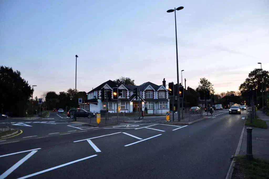 Street view, Property Building in Acorn Lodge Gatwick