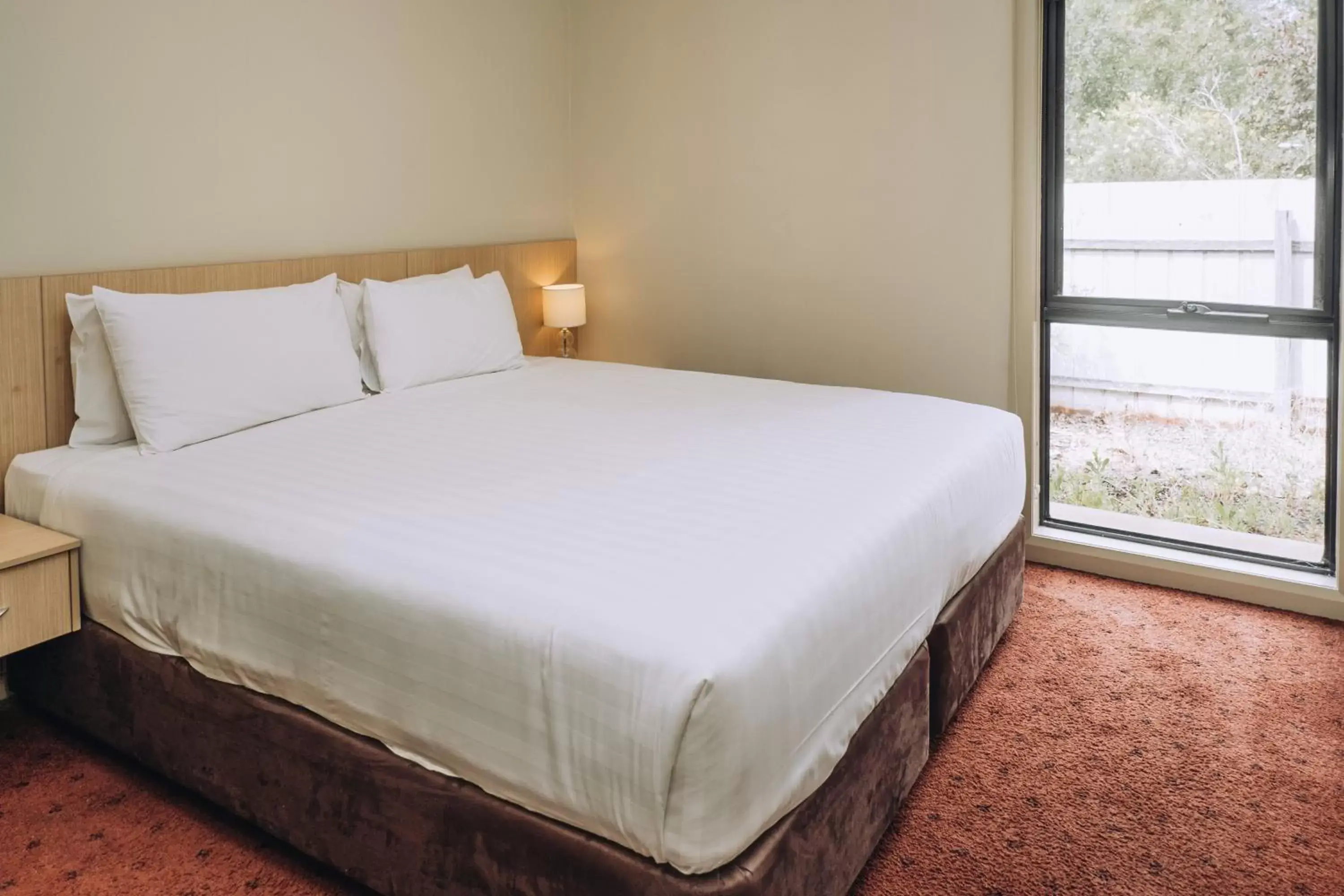 Two-Bedroom Apartment in Best Western Chaffey Motor Inn