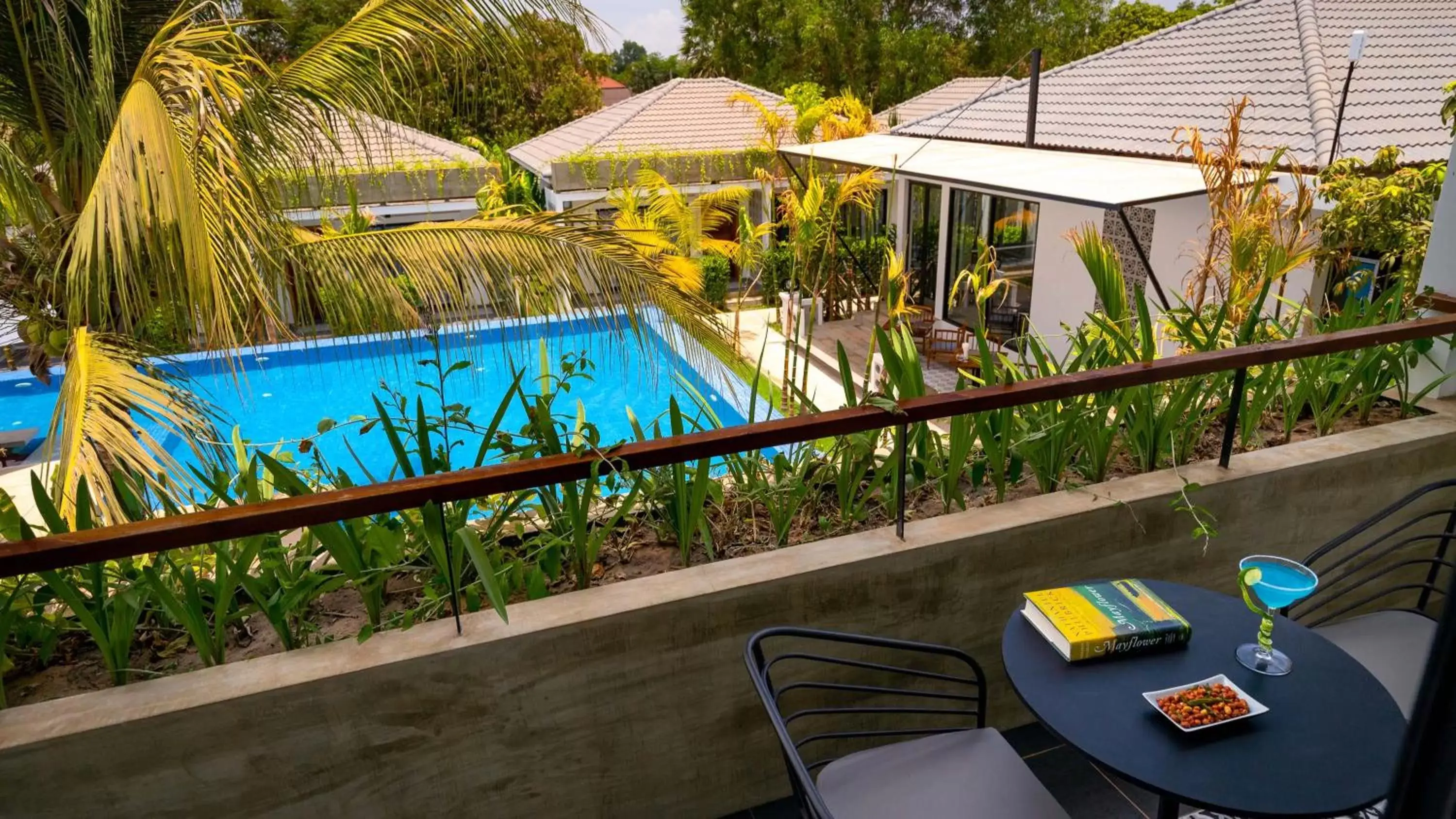 Garden view, Pool View in Grand Venus La Residence