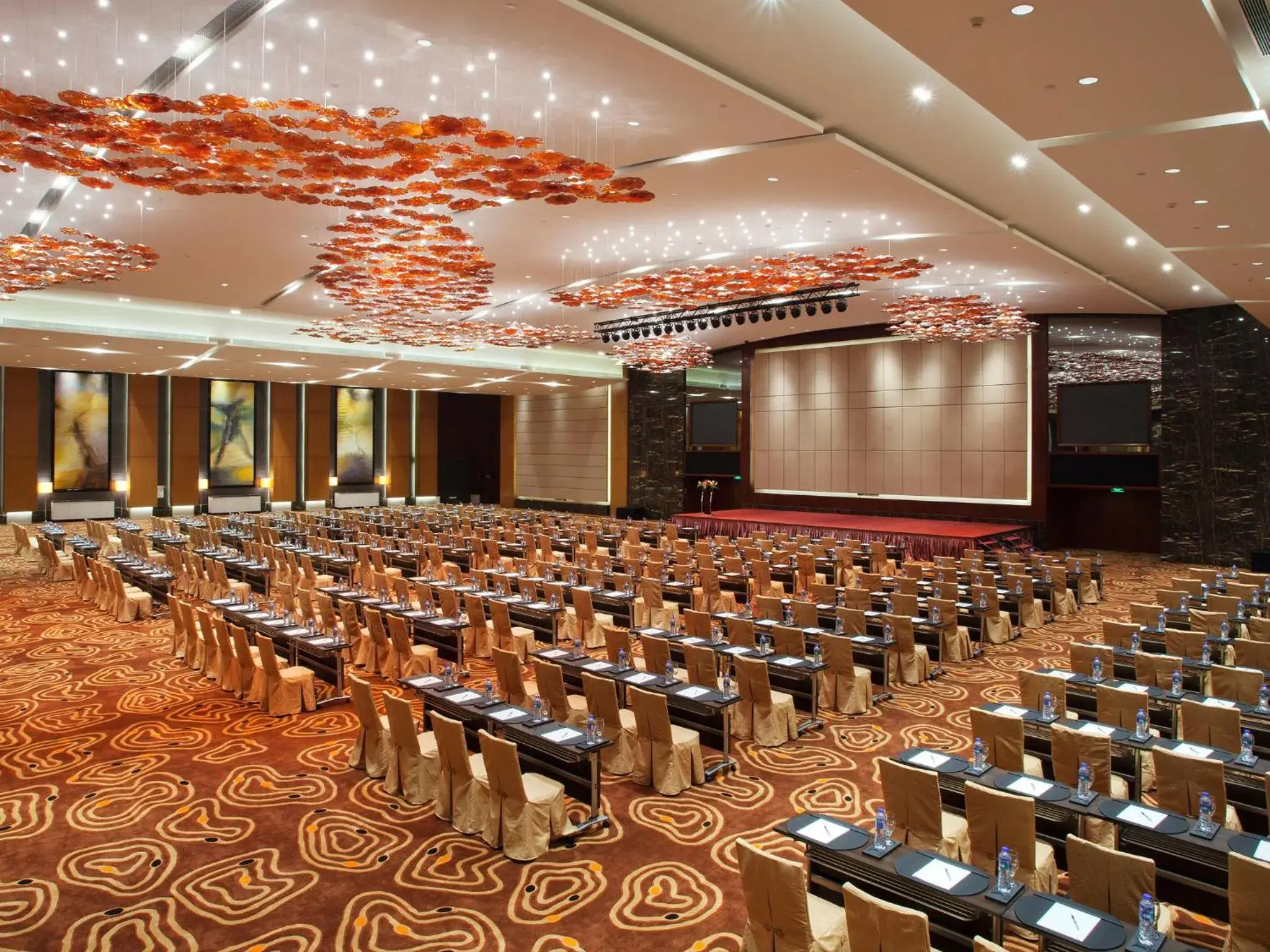 Business facilities in Pullman Dongguan Changan