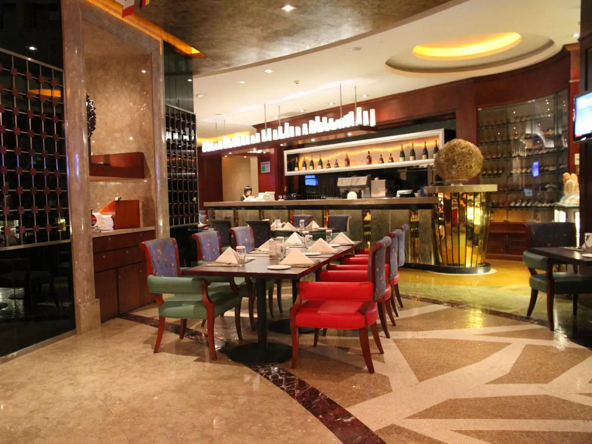 Lounge or bar, Restaurant/Places to Eat in The Pavilion Hotel Shenzhen (Huaqiang NorthBusiness Zone)