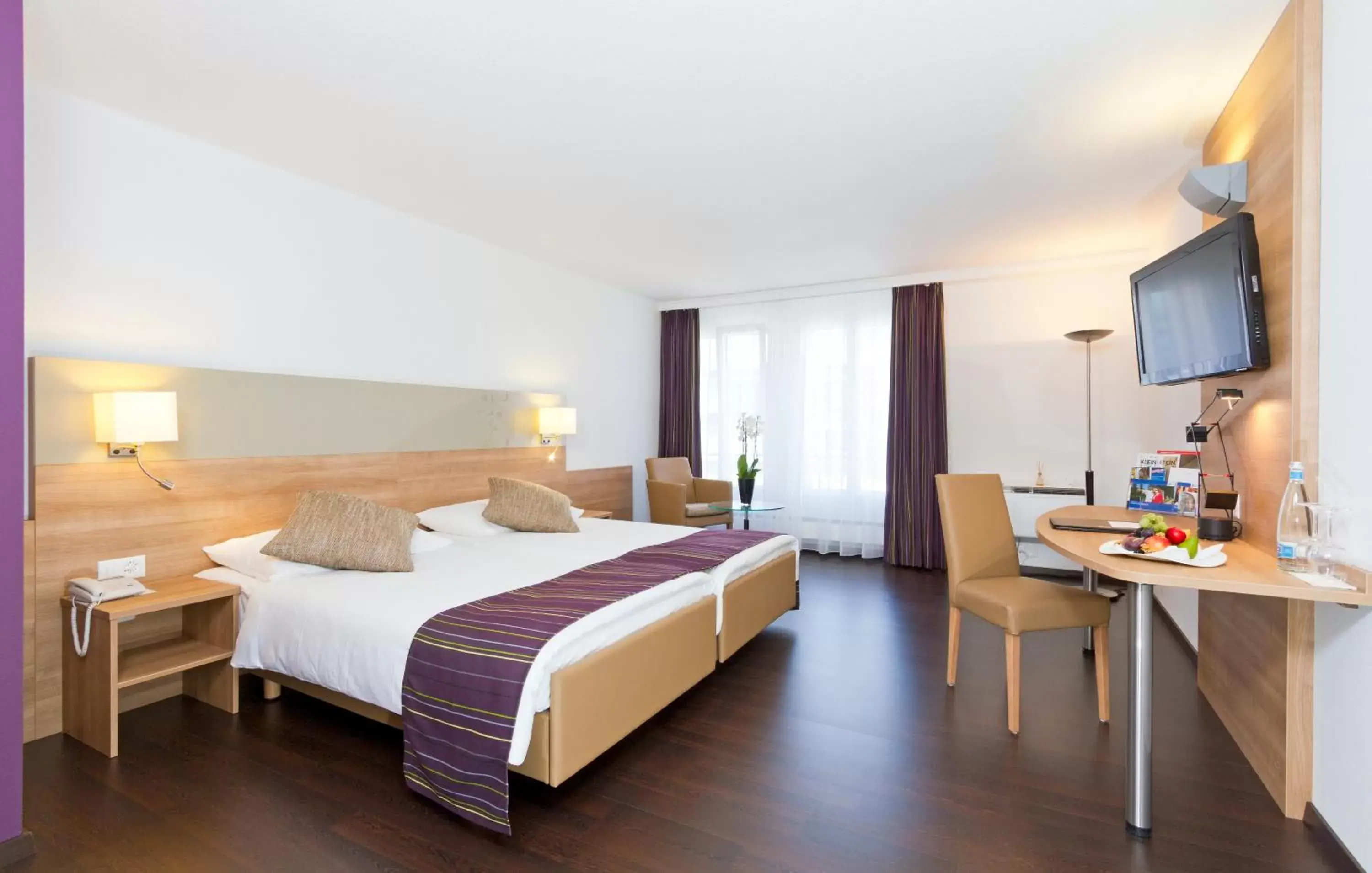 Bed in Hotel Olten Swiss Quality