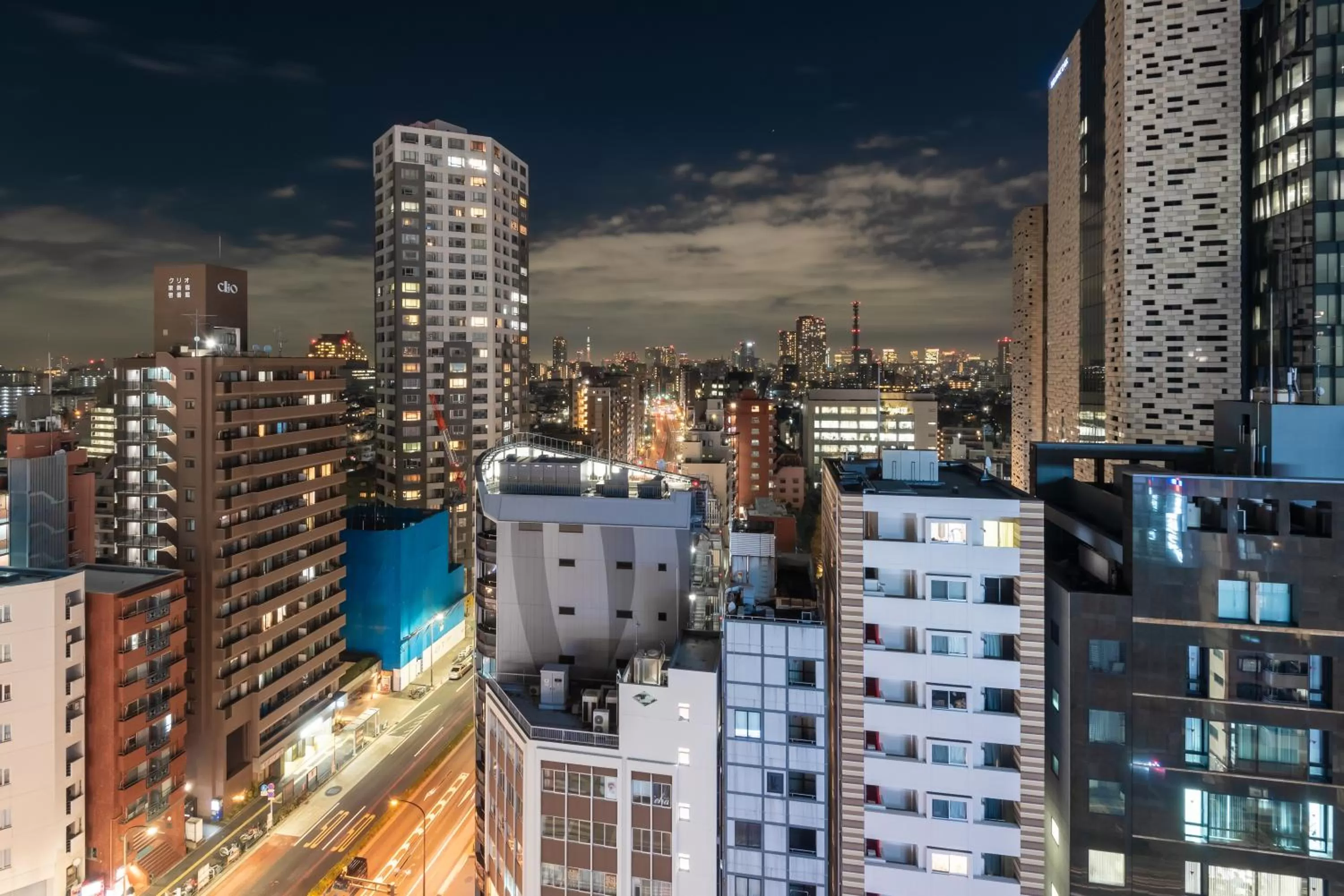 Neighbourhood in E Hotel Higashi Shinjuku