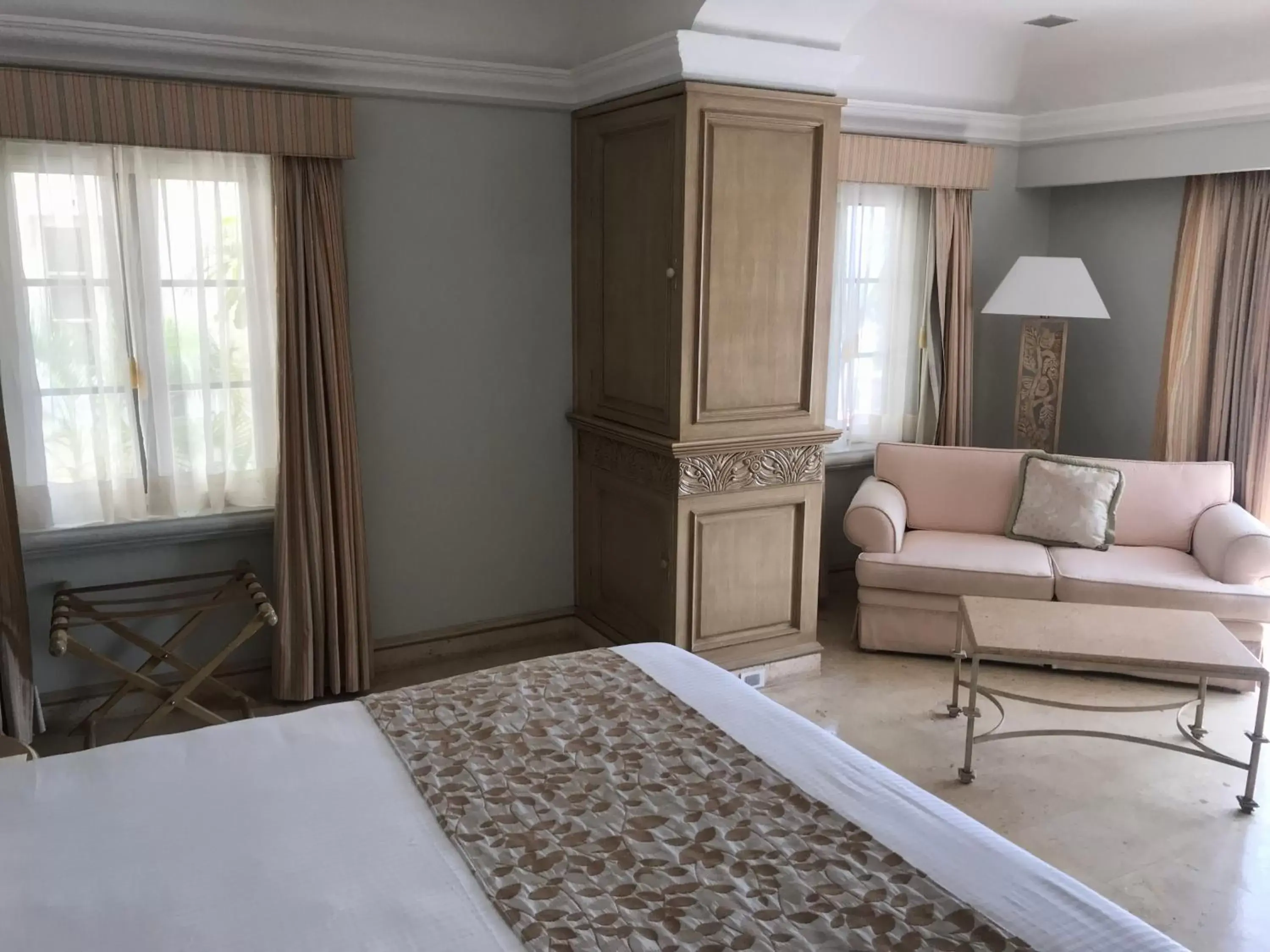 Bed in Grand Isla Navidad Golf & Spa Resort with Marina Bed in Grand Isla Navidad Golf & Spa Resort with Marina