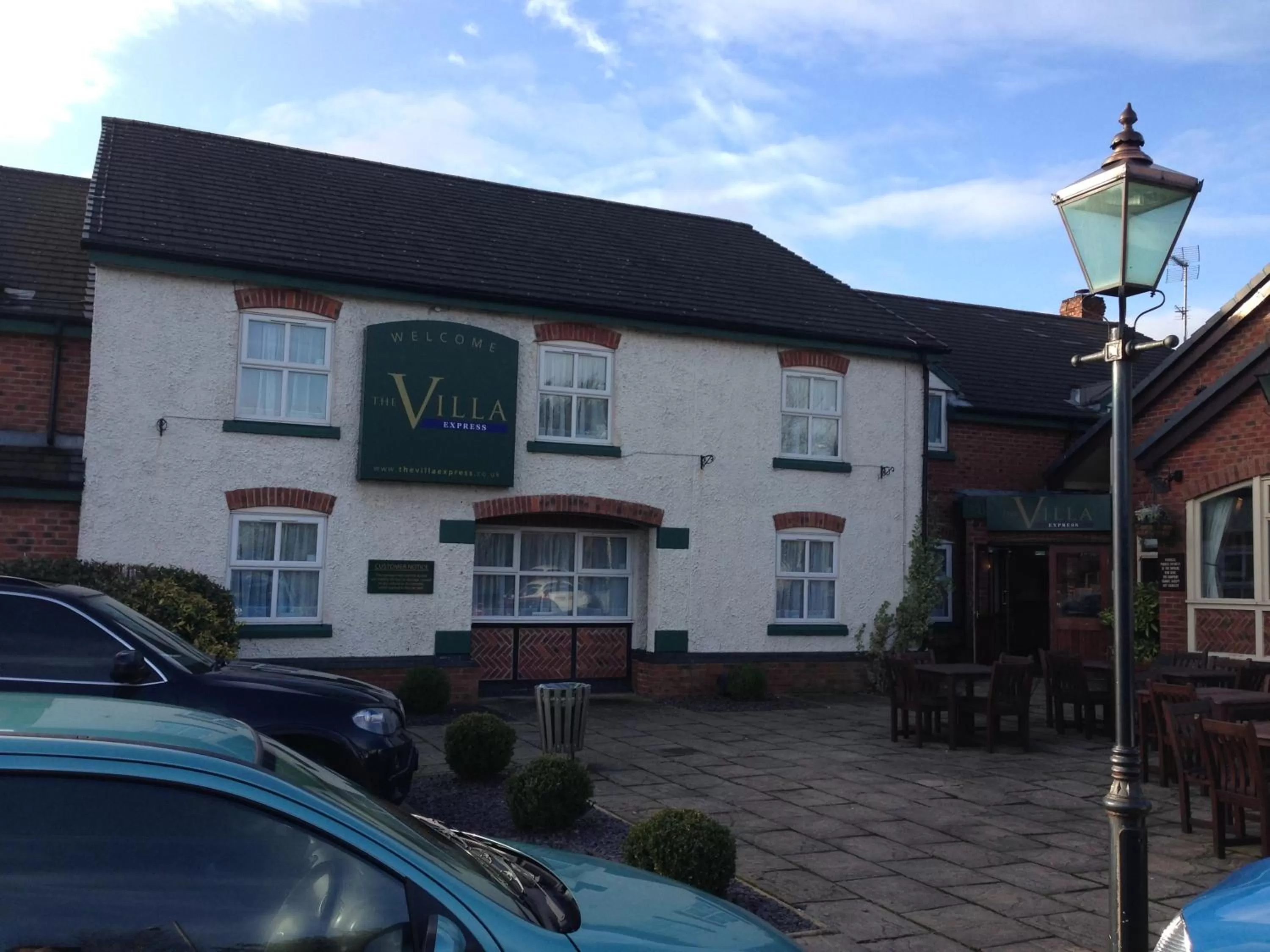 Facade/entrance in The Villa Express