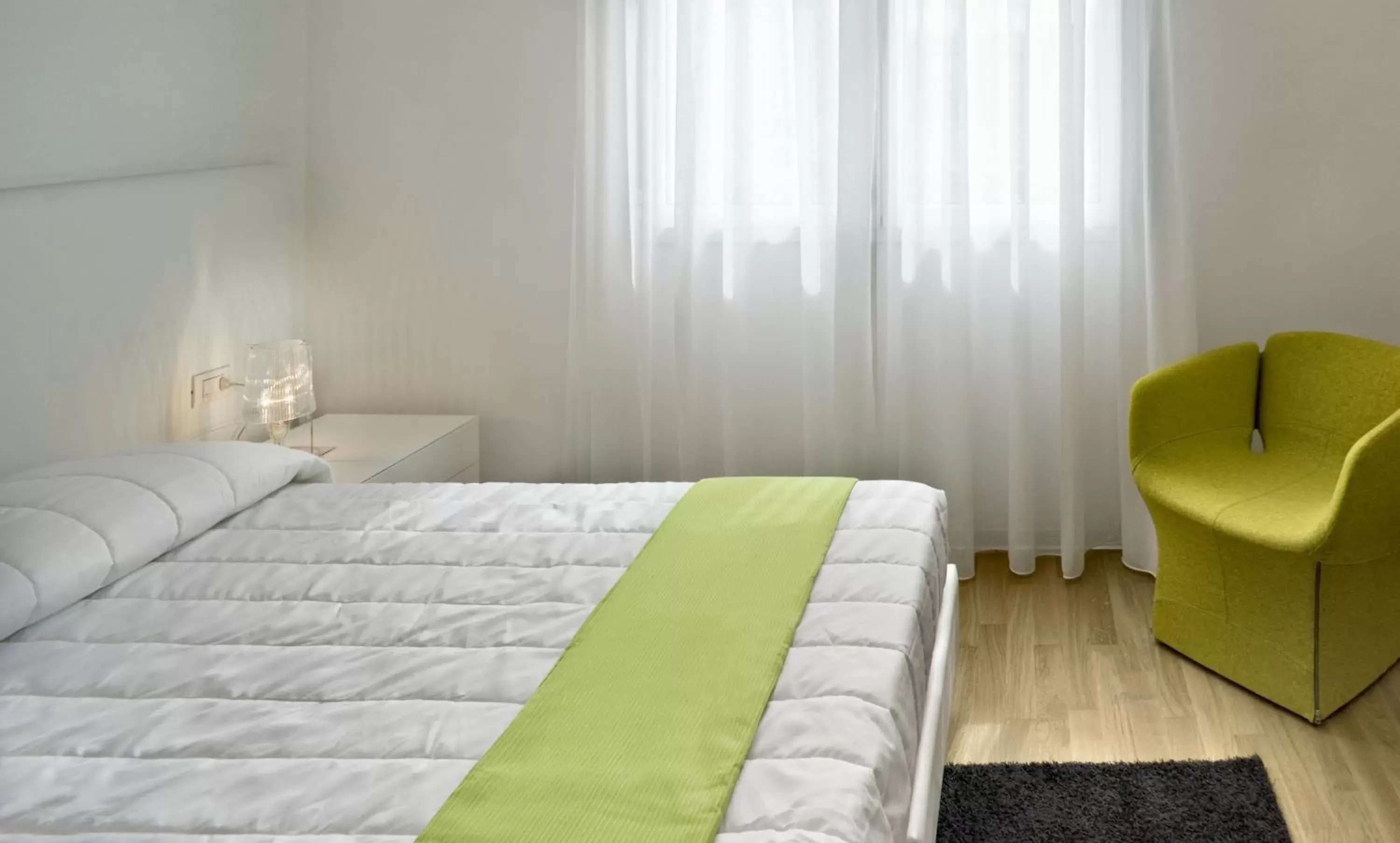 Bedroom, Bed in Residence Grandi Magazzini