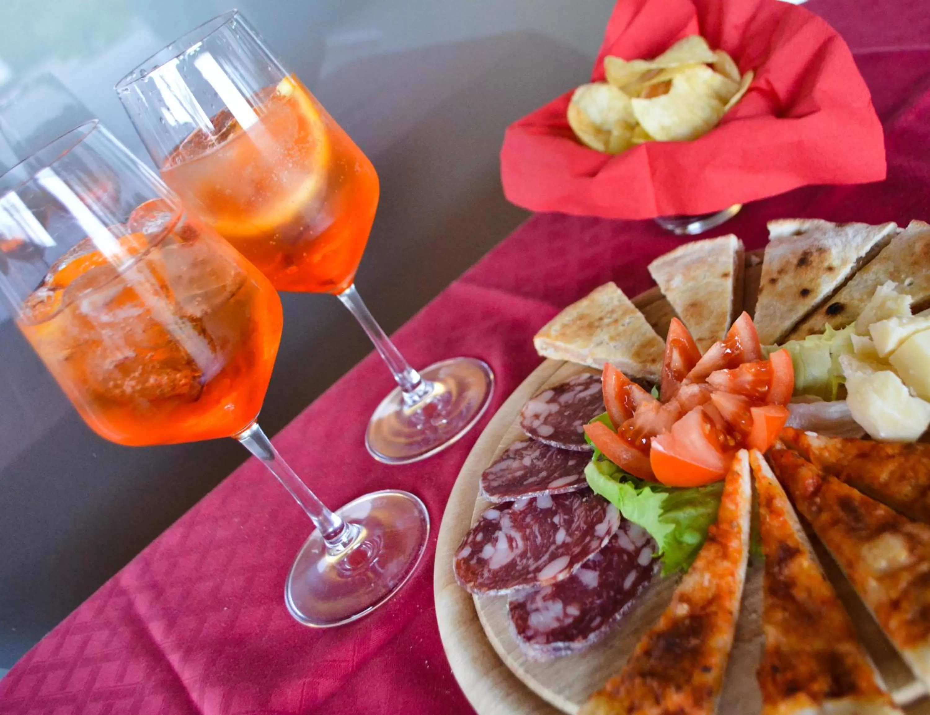 Food and drinks in Hotel Don Carlo