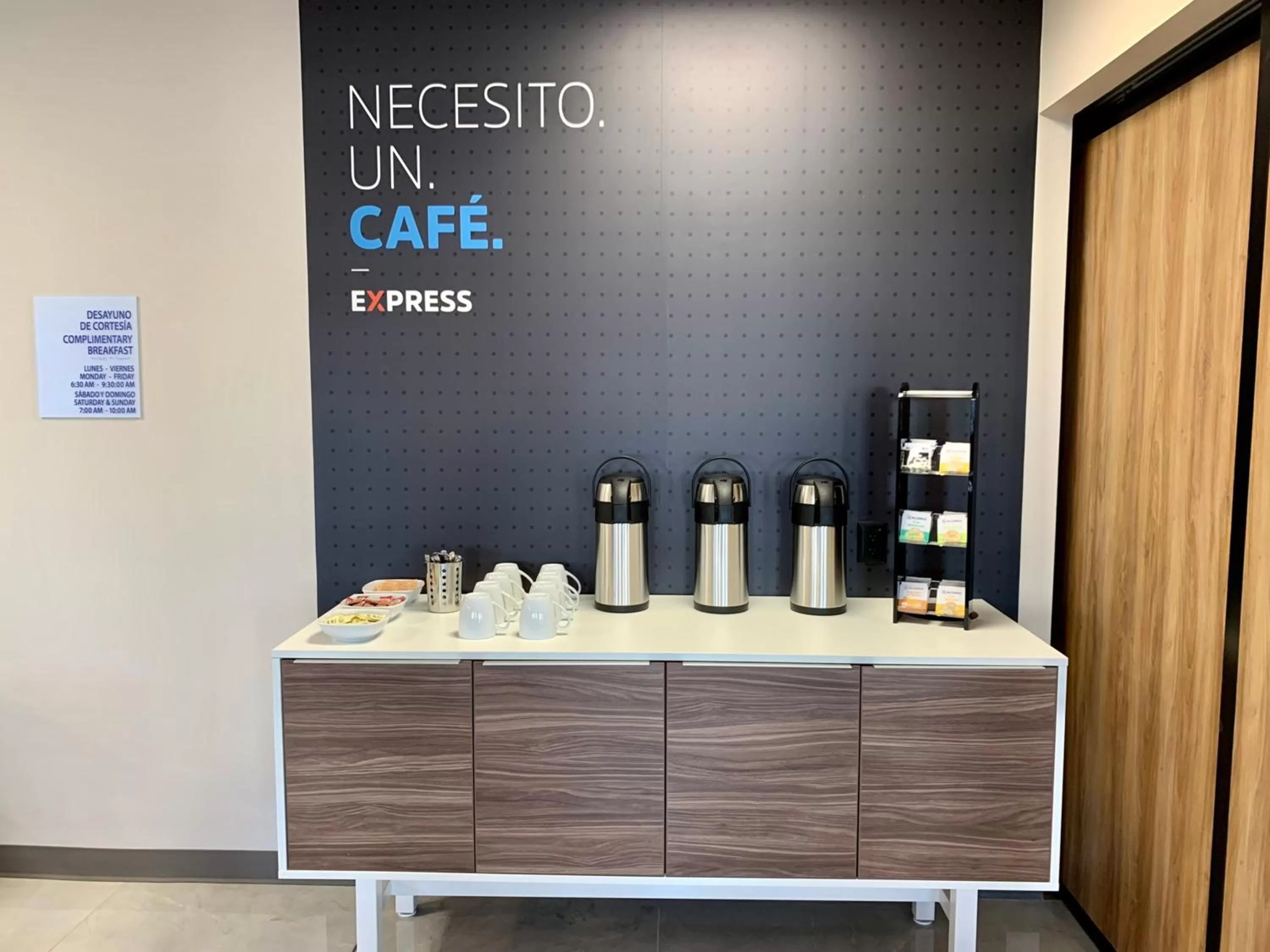 Coffee/tea facilities in Holiday Inn Express - Guadalajara Vallarta Poniente by IHG