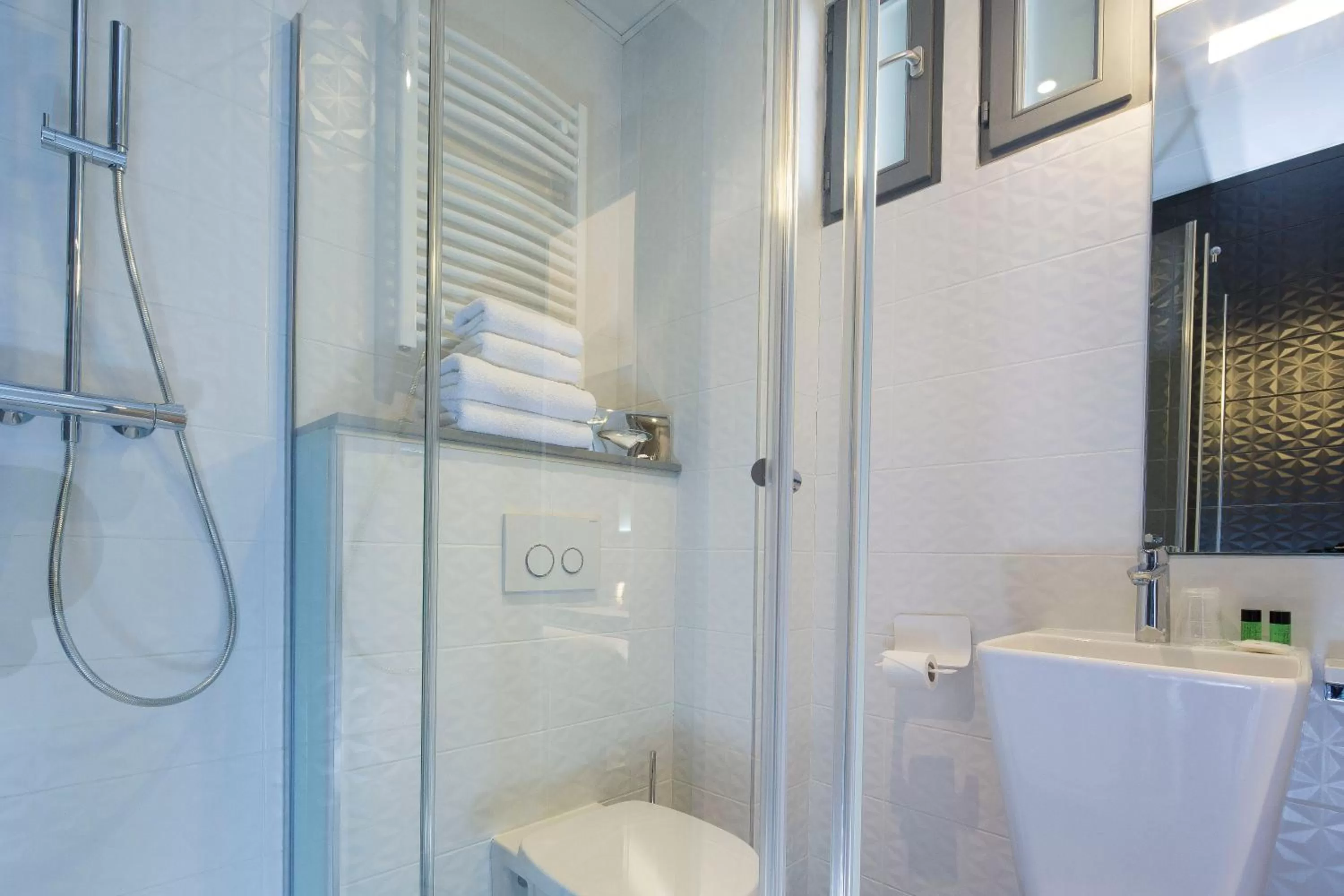 Twin Room in Palym