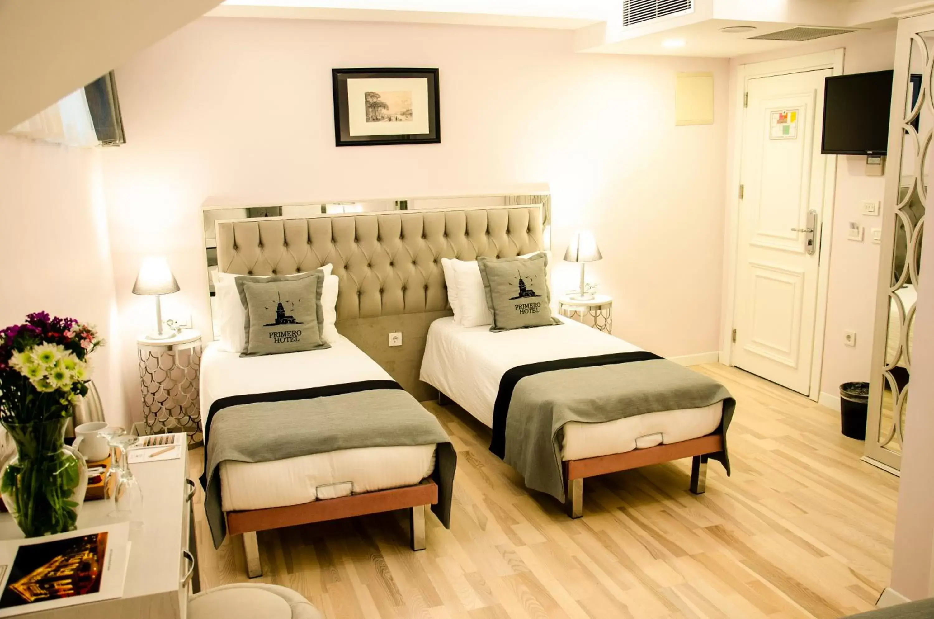 Bedroom, Bed in Primero Hotel